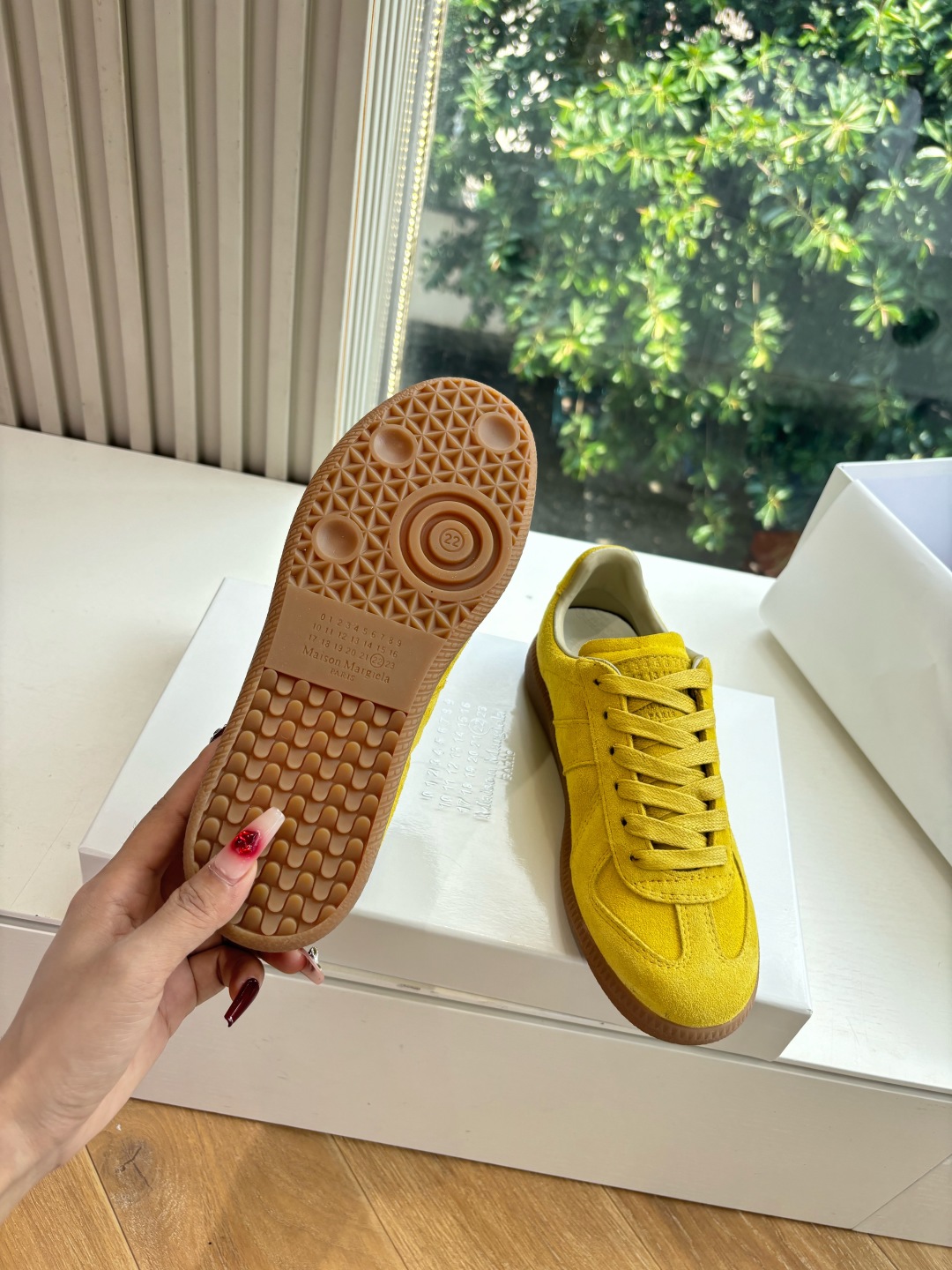 Maison Margiela MM6 Designer German Training Shoe Review – Luxurious and Comfortable Choice - 图片 6
