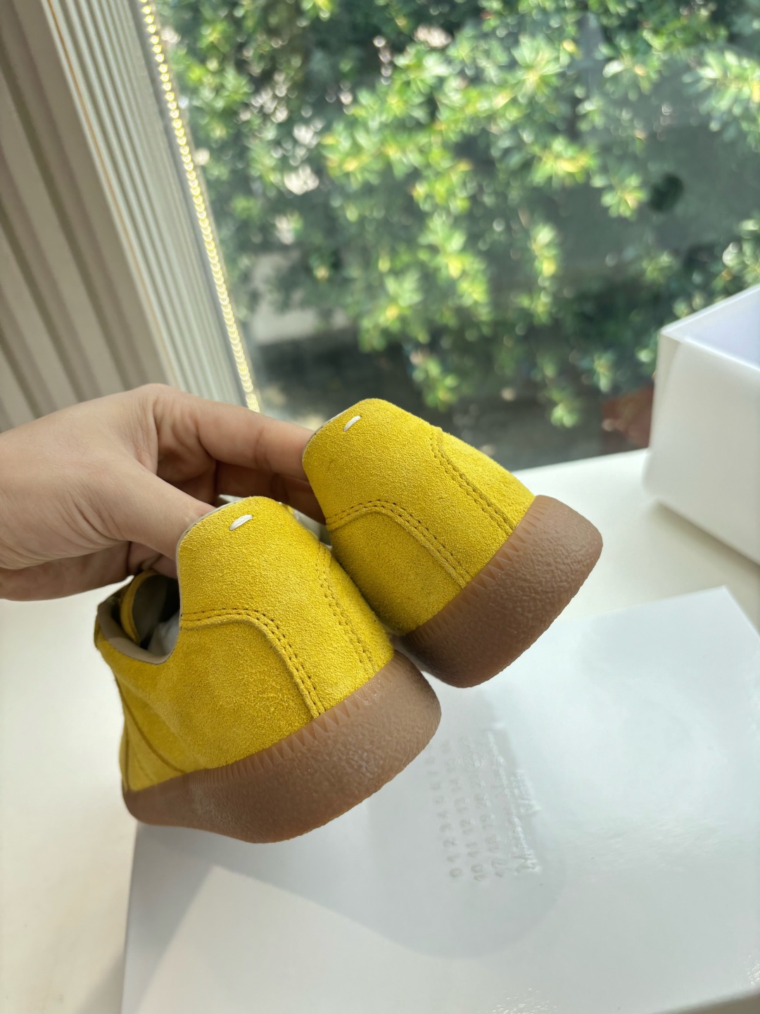 Maison Margiela MM6 Designer German Training Shoe Review – Luxurious and Comfortable Choice - 图片 9