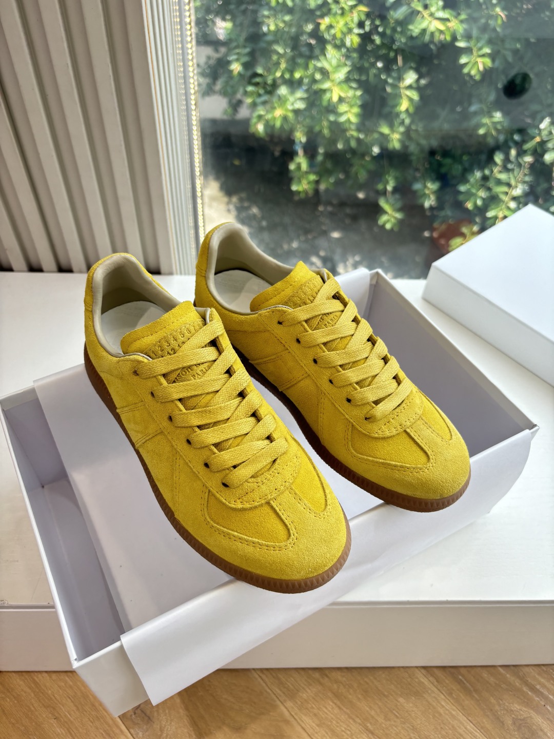 Maison Margiela MM6 Designer German Training Shoe Review – Luxurious and Comfortable Choice