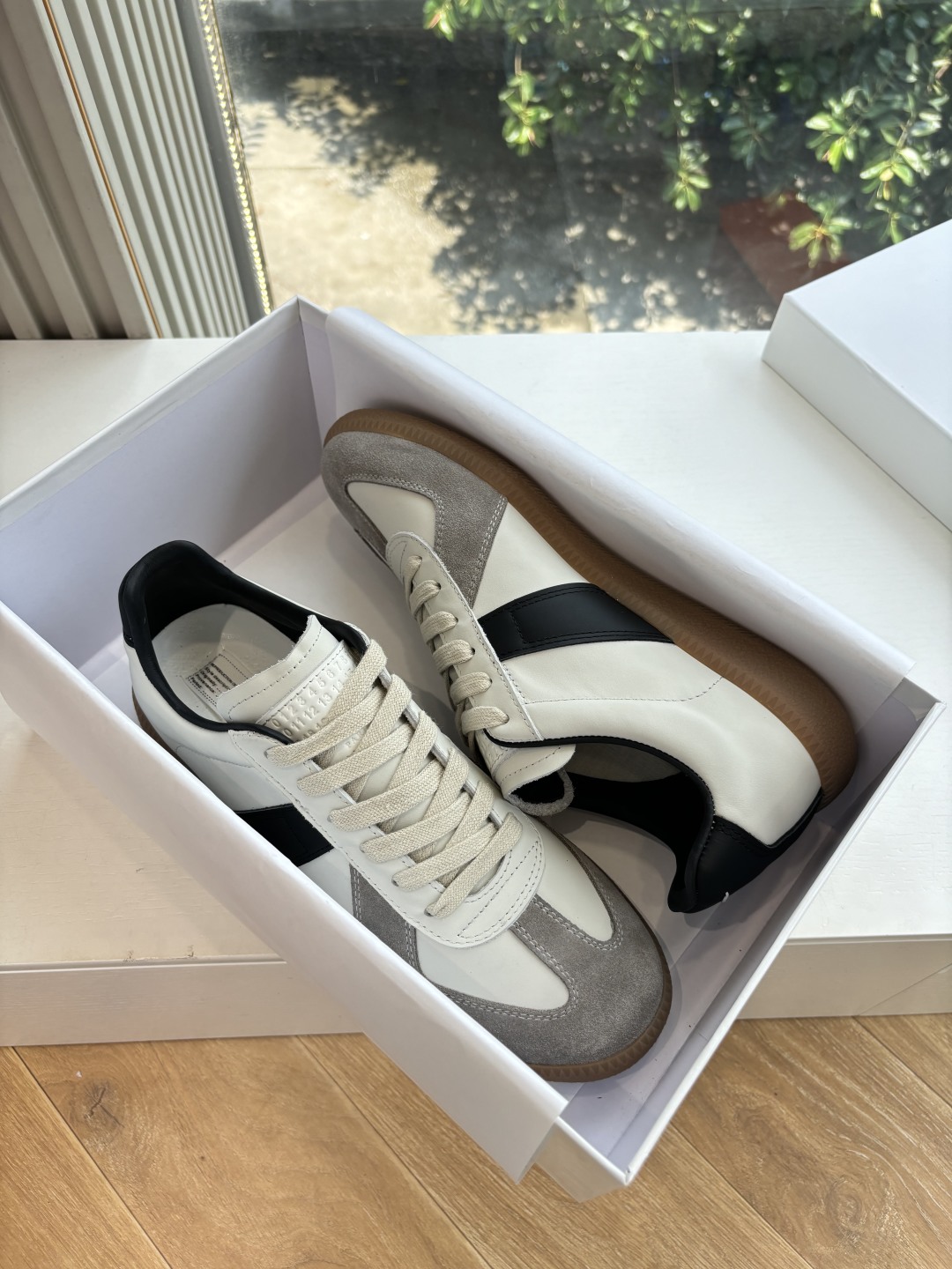 Maison Margiela MM6 Designer German Training Shoes – Luxurious, Comfortable, and Stylish - 图片 3