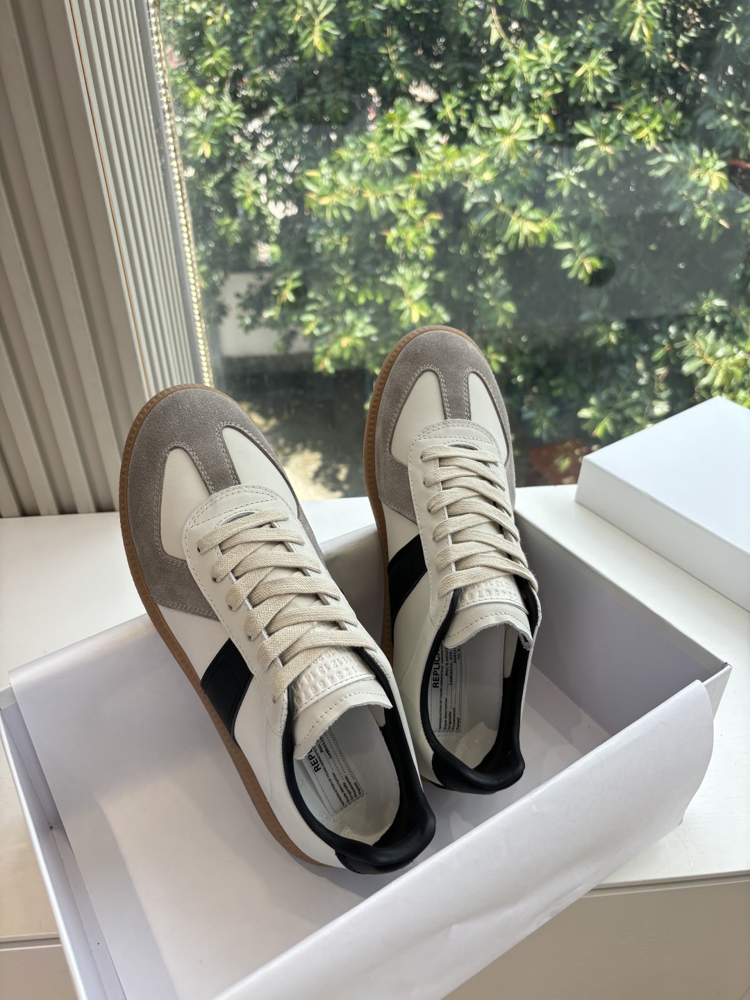 Maison Margiela MM6 Designer German Training Shoes – Luxurious, Comfortable, and Stylish - 图片 2