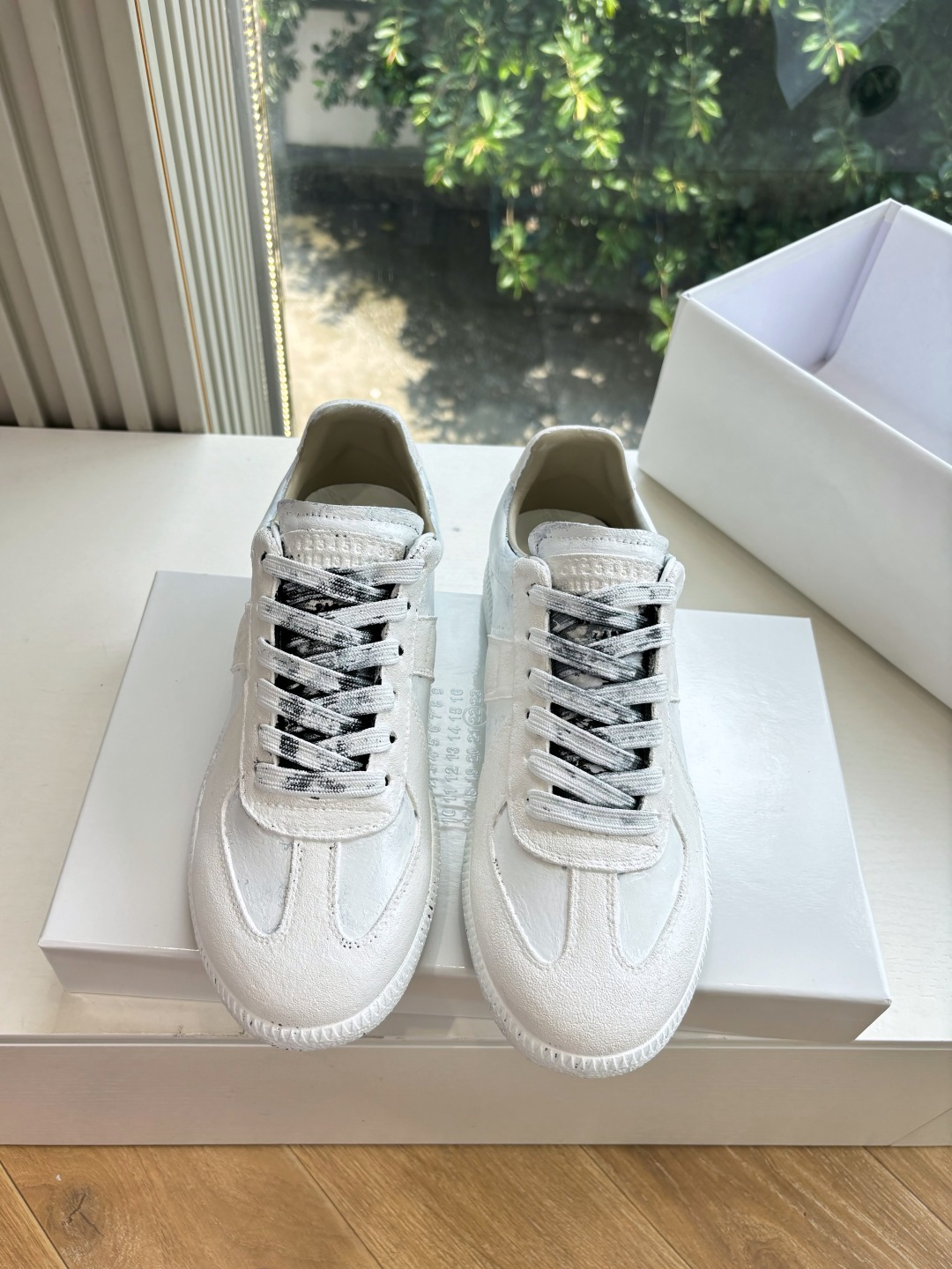 Maison Margiela MM6 Designer Training Shoes: Luxurious Top-Level Version. - 图片 4