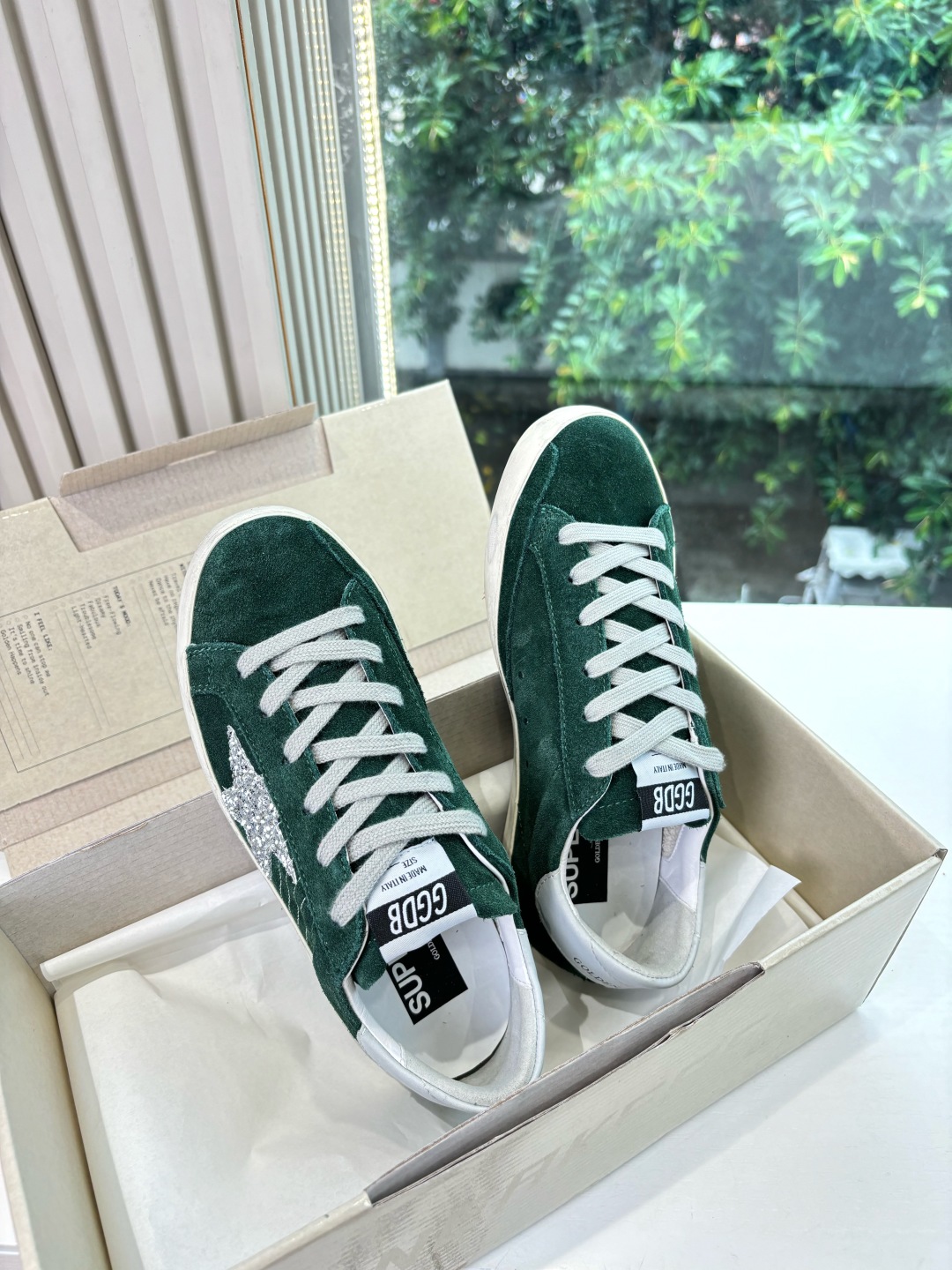 Italian Crafted GGDB Leisure Shoes: Perfect Imperfections, Unique Stars, and Comfortable Style - 图片 2