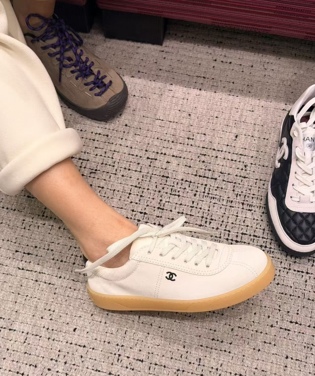 P🌾G059😀所见即所得CHANEL/香奈儿2026新款小香风麂皮圆头熊运动鞋时尚增高鞋休闲鞋面料：进口