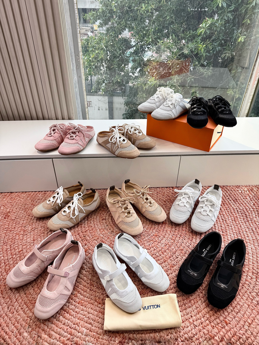 🌾G000所见即所得2026年春夏秀场上推出的 LV Footprint Soccer 芭蕾运动鞋是 P