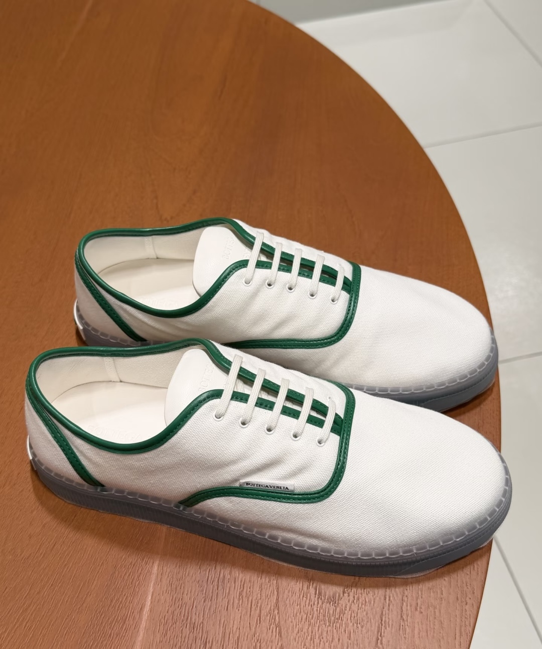 G741😀BOTTEGA VENETA BV2026新款复古Eliot运动鞋上市即封神!BV全新的 El