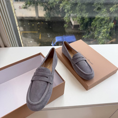 G305😀GianvitoRossi吉安维托罗西 平底 系列经典粉色羊反绒皮&粉色小羊皮 超级百搭的一款单品 面料 :原 G305😀GianvitoRossi吉安维托罗西 平底 系列经典粉色羊反绒皮&粉色小羊皮 超级百搭的一款单品 面料 :原