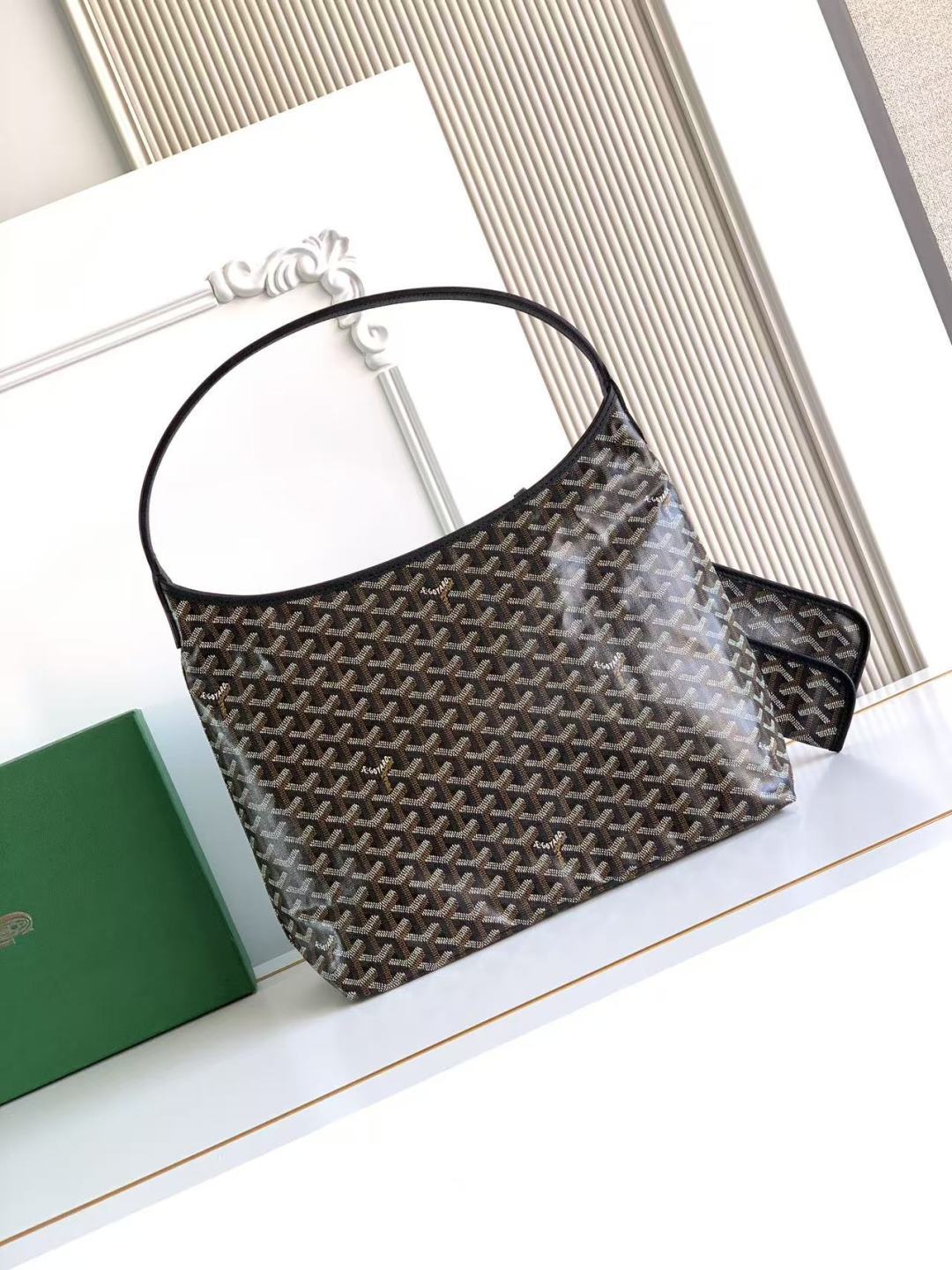 Goyard 跑量 Go ard Hobo Bohème 流浪包腋下包 灵感来自波西米亚流浪的生活哲学