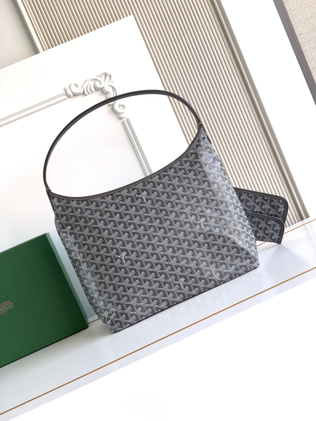 Goyard 跑量 Go ard Hobo Bohème 流浪包腋下包 灵感来自波西米亚流浪的生活哲学