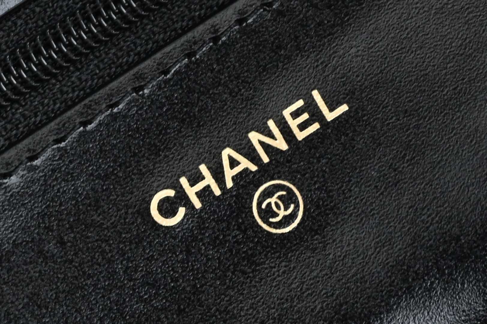 白金版▪️正品级 包装如新品到货🆕𝗖𝗵𝗮𝗻𝗲𝟭 𝟐𝟓𝐬全新版本小金球双珠链条𝐰𝐨𝐜 回归双小金珠链条设计