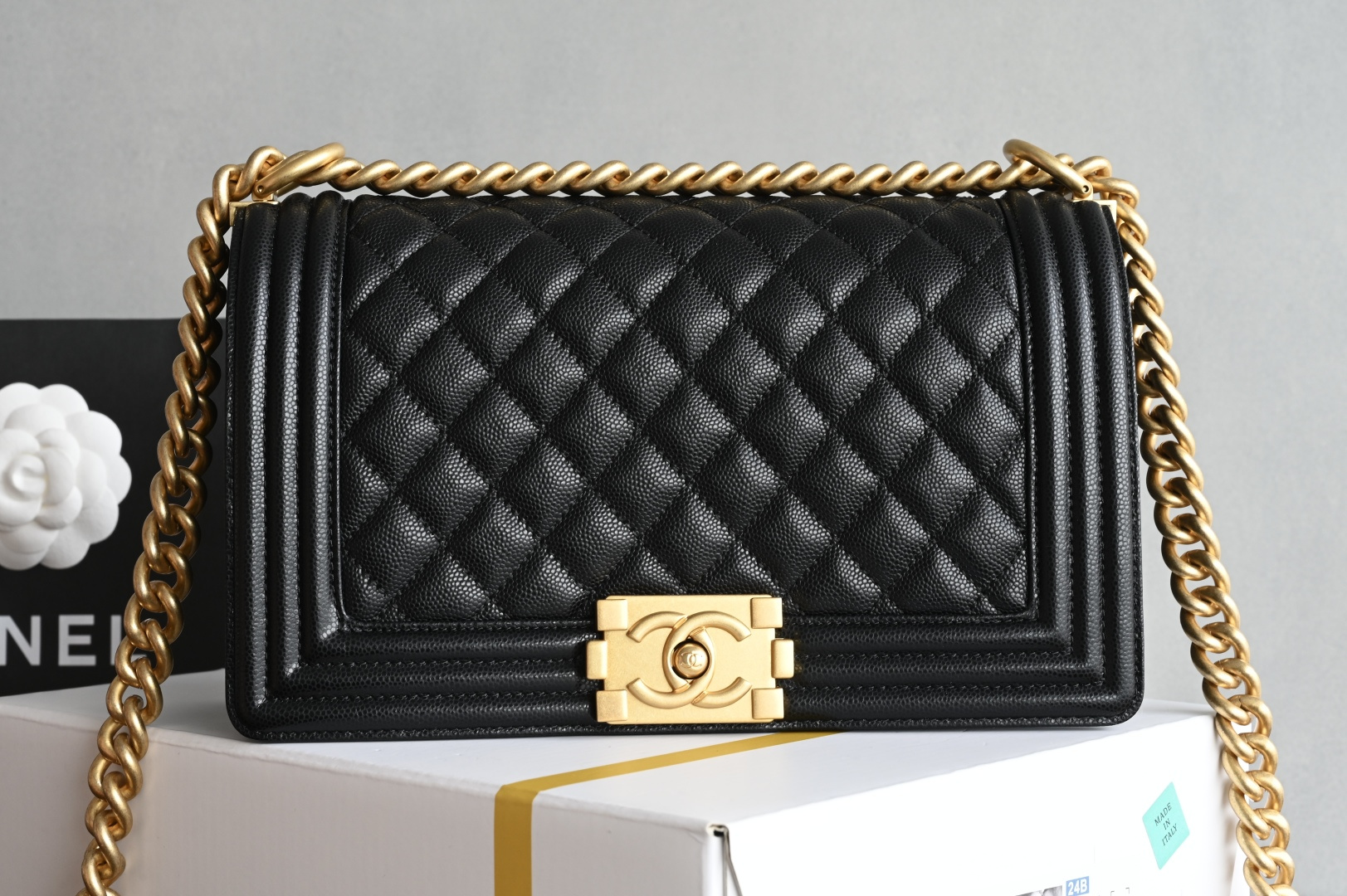 🌼白金版▪️正品级 包装如图全新𝙻𝚎𝚋𝚘𝚢 现货发售‼️菱格纹 小球纹 ❥中号 黑色 致敬经典款💌中性、