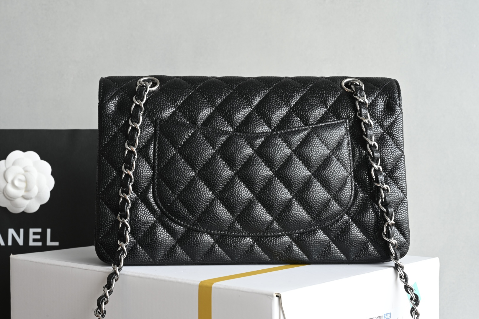 🌼白金版▪️正品级 包装如图全新发售‼️𝟐𝟎𝟐𝟓最新版𝙲𝙵系列专柜售价𝟞𝟚𝟡𝟛𝟘𝕣𝕞𝕓购入开发➠𝙲𝚕𝚊𝚜