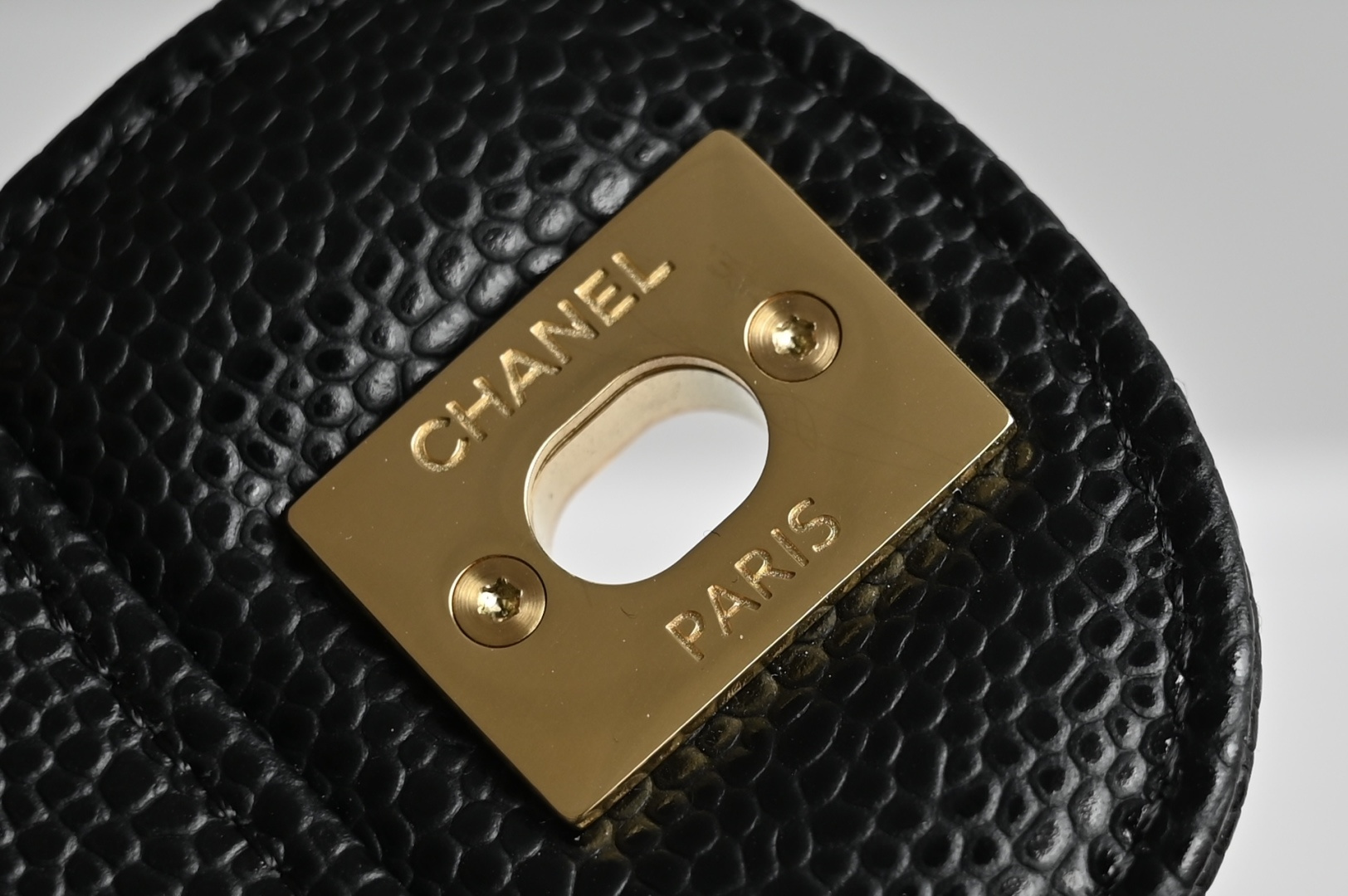 🌼白金版▪️正品级 包装如图全新发售‼️𝟐𝟎𝟐𝟓最新版𝙲𝙵系列专柜售价𝟞𝟚𝟡𝟛𝟘𝕣𝕞𝕓购入开发➠𝙲𝚕𝚊𝚜