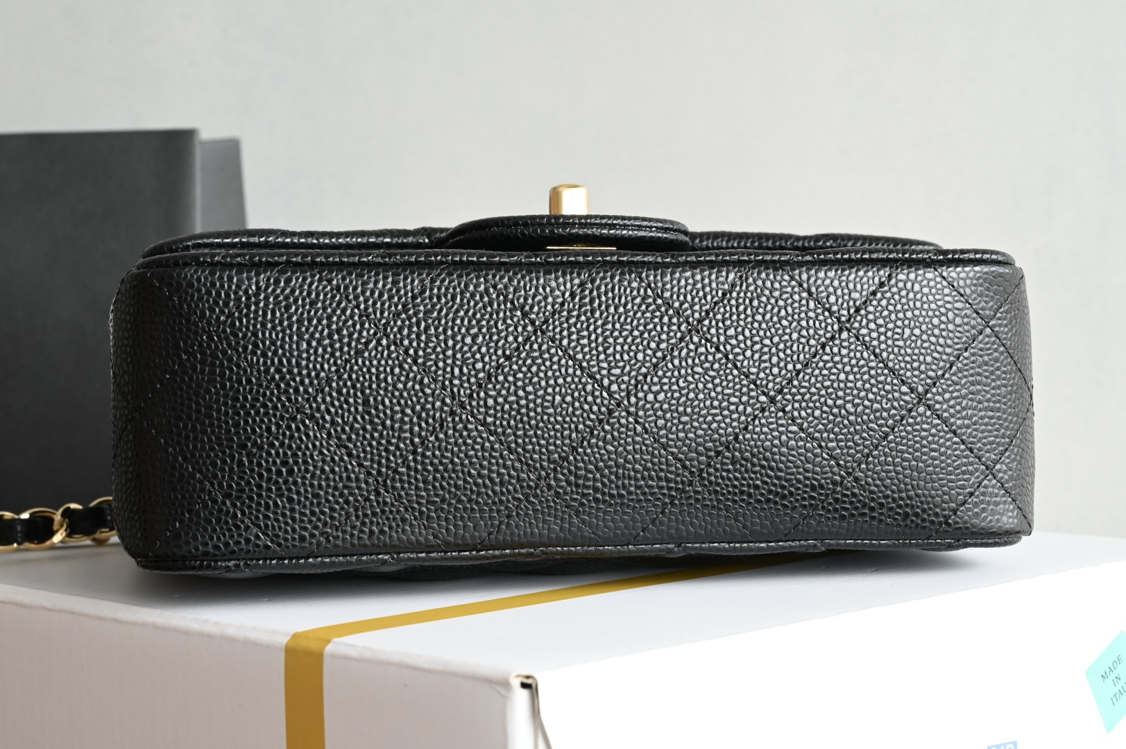 白金版▪️正品级 包装如图全新发售‼️𝟐𝟎𝟐𝟓最新版𝙲𝙵系列专柜售价𝟛𝟙𝟛𝟘𝟘𝕞𝕓购入开发➠𝙲𝚕𝚊𝚜𝚜𝚒