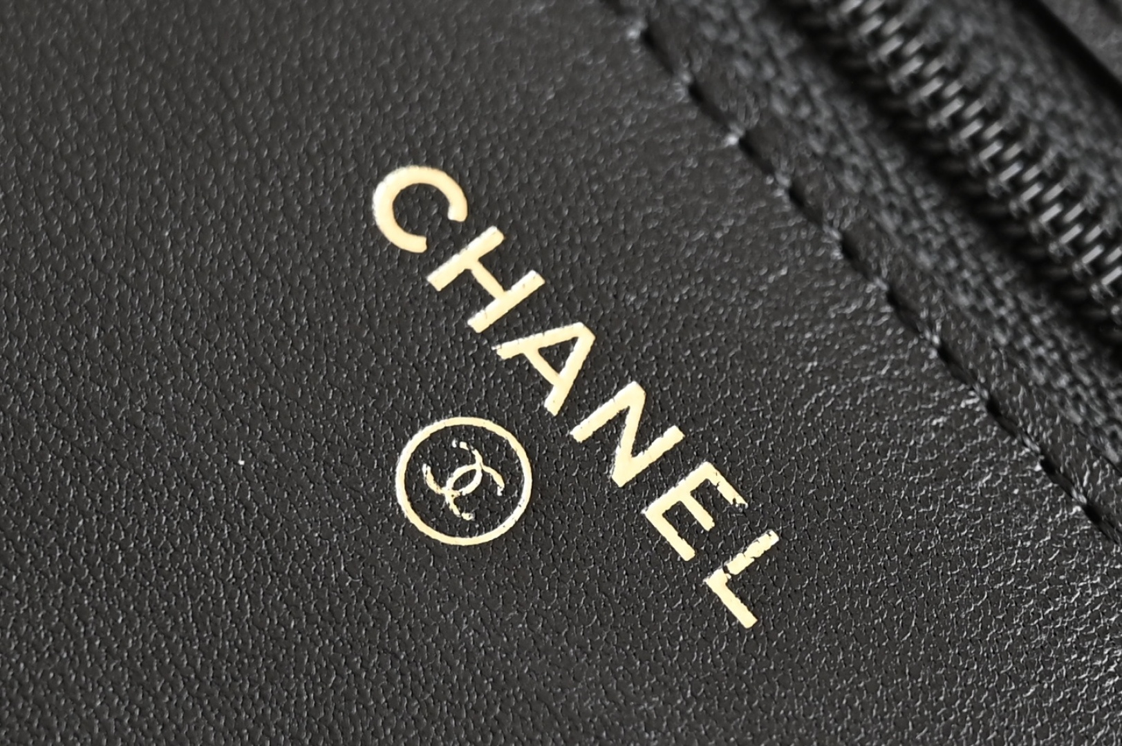 🌼白金版▪️正品级 包装如图全新到货𝟐𝟓𝐜全新𝐰𝐨𝐜链条包专柜售价𝟤𝟪𝟧𝟢𝟢𝗋𝗆𝖻购入开发〰️全新上线🔥