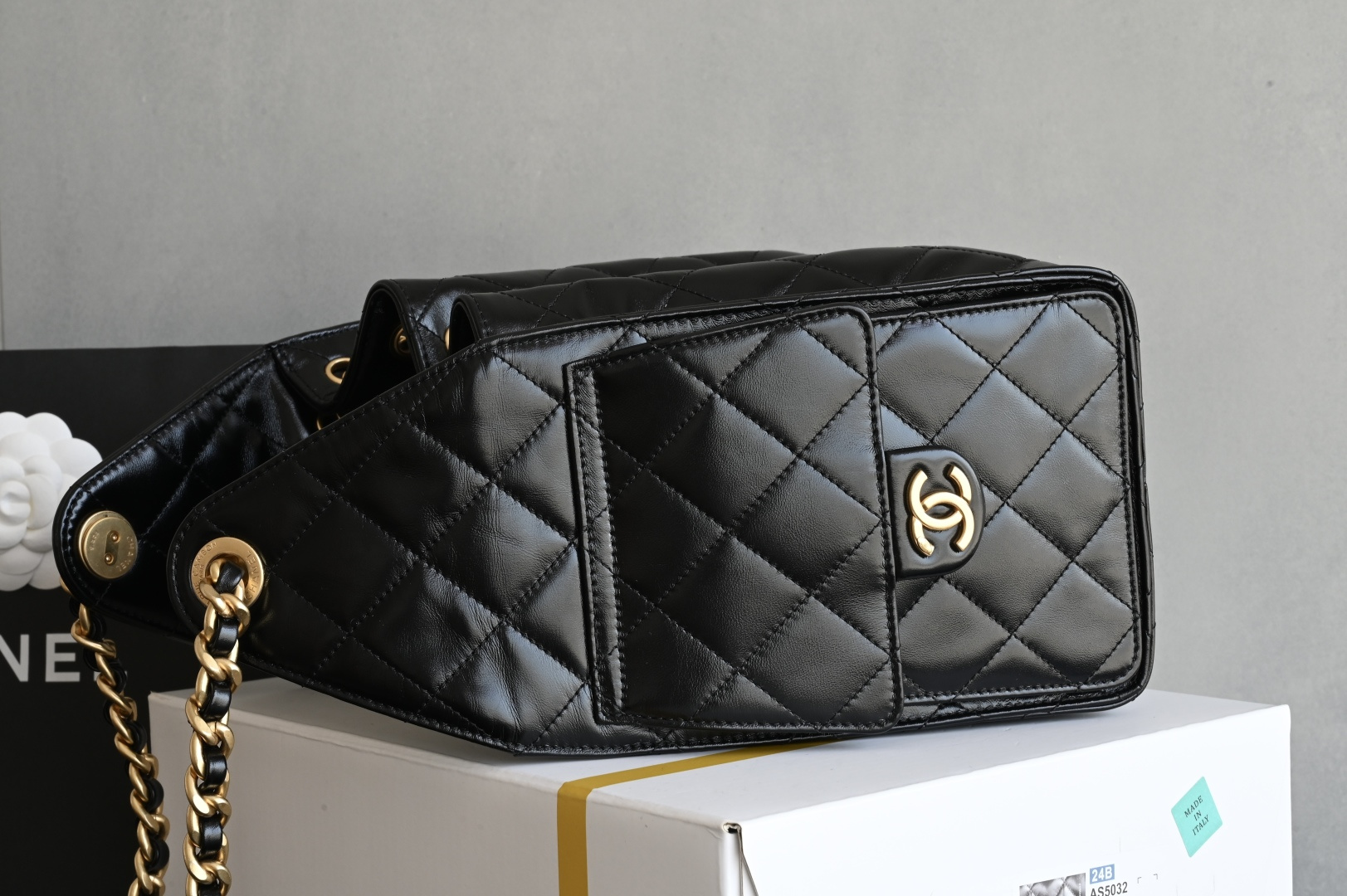 🌼白金版▪️正品级 包装如图全新到货🆕𝗖𝗵𝗮𝗻𝗲𝟭 𝟮𝟱𝗰早春嬉皮购物包小号 黑色♥专柜售价𝟦𝟩𝟪𝟢𝟢𝗋