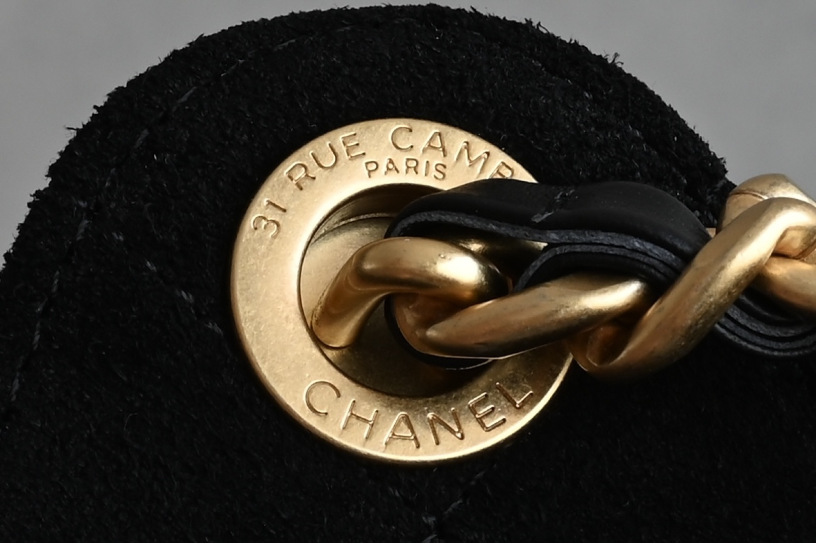 🌼白金版▪️正品级 包装如图全新到货🆕𝗖𝗵𝗮𝗻𝗲𝟭 𝟮𝟱𝗕𝗮𝗴嬉皮𝗁𝗈𝖻𝗈小号 黑色专柜售价𝟦𝟩𝟪𝟢𝟢𝗋