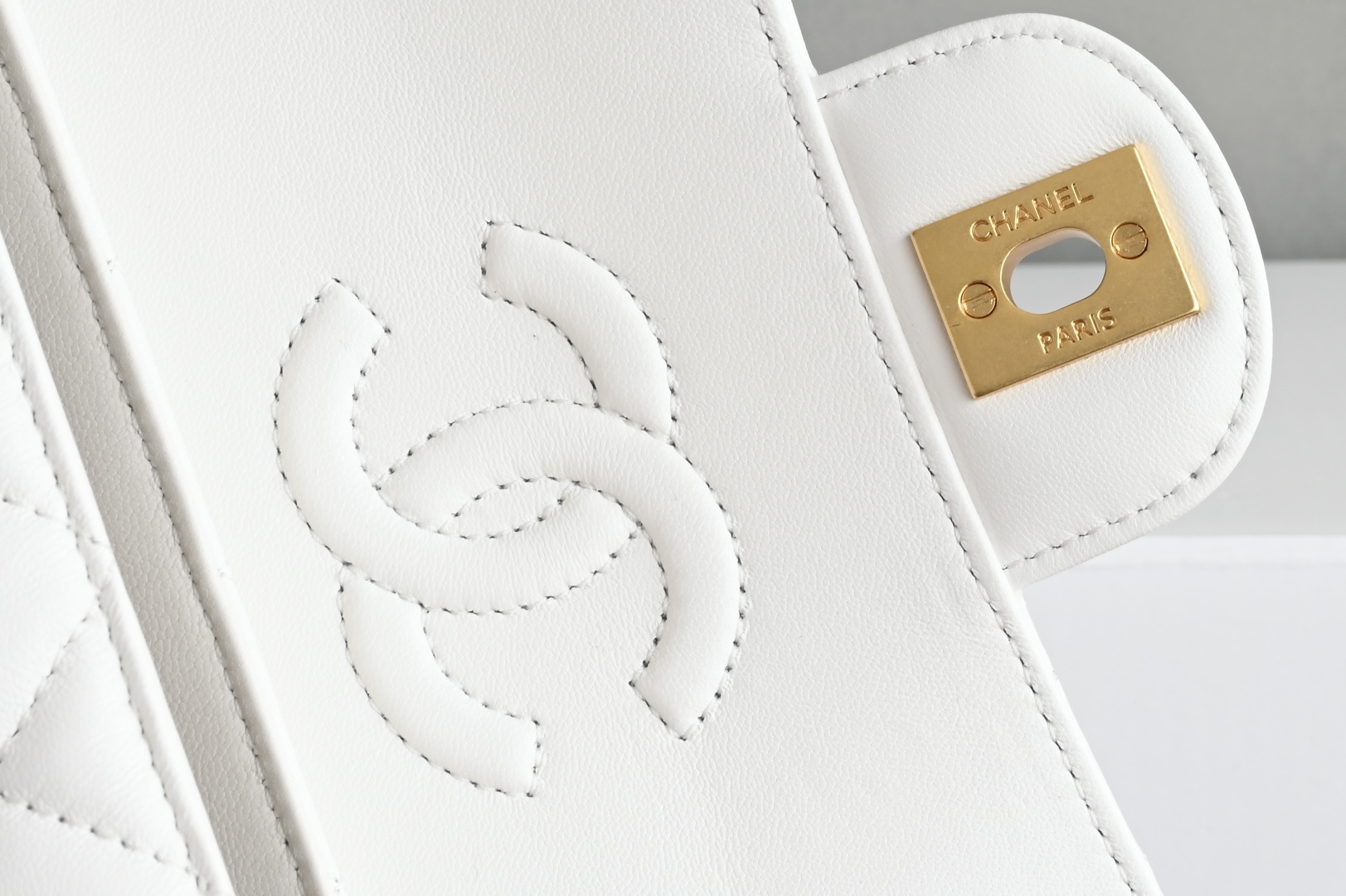 白金版▪️正品级 包装如图全新到货🆕𝐂𝐡𝐚𝐧𝐞𝟏 𝟐𝟓𝐏 手柄Kelly 横版小号专柜售价𝟦𝟨𝟫𝟢𝟢𝗋𝗆