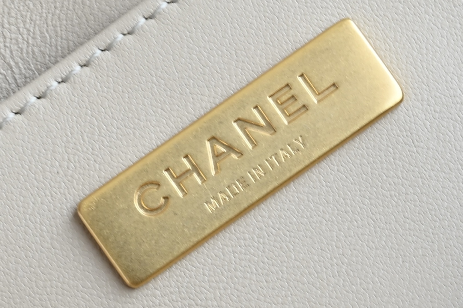 白金版▪️正品级 包装如图全新到货🆕𝐂𝐡𝐚𝐧𝐞𝟏 𝟐𝟓𝐏 手柄Kelly 横版小号专柜售价𝟦𝟨𝟫𝟢𝟢𝗋𝗆