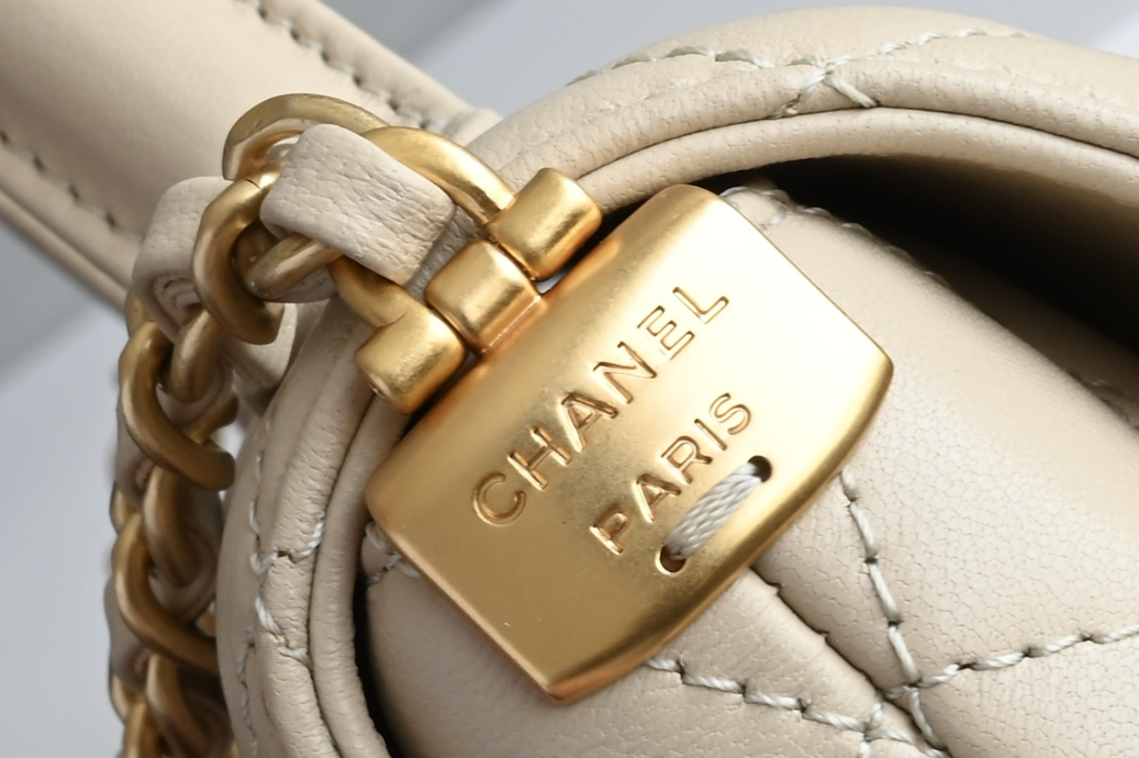 白金版▪️正品级 包装如图全新到货🆕𝐂𝐡𝐚𝐧𝐞𝟏 𝟐𝟓𝐏 手柄Kelly 横版小号专柜售价𝟦𝟨𝟫𝟢𝟢𝗋𝗆