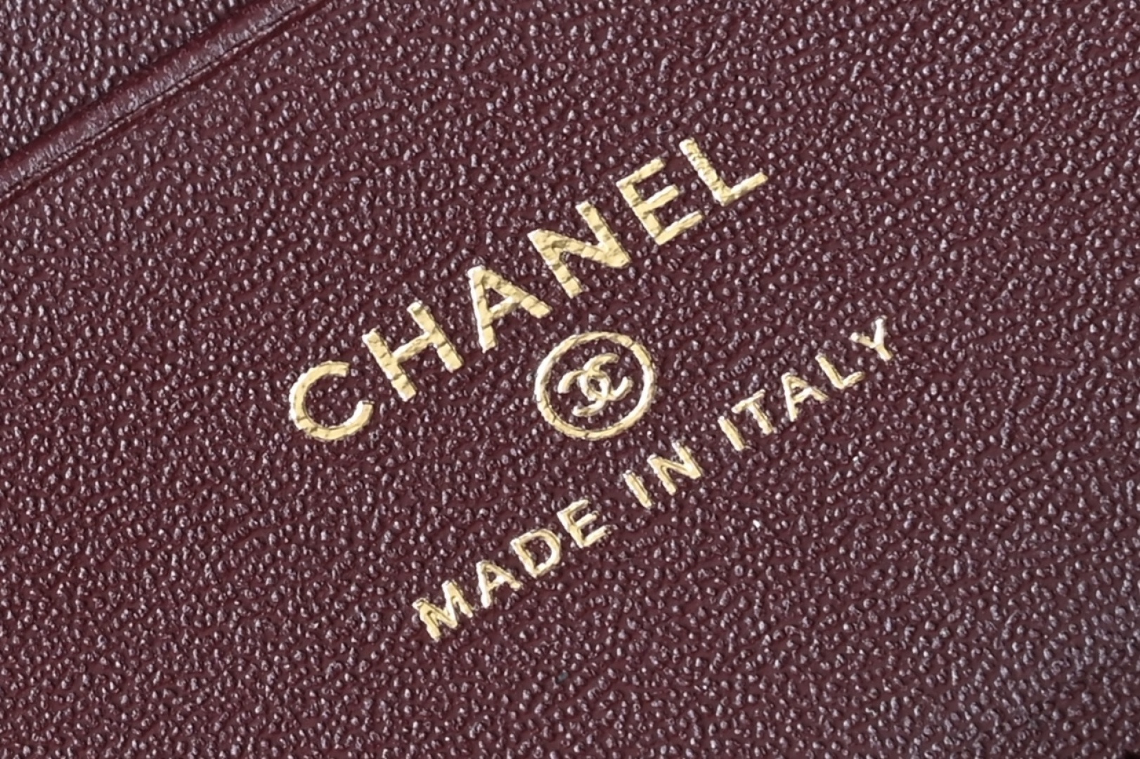 白金版▪️正品级 包装如图全新到货🆕𝗖𝗵𝗮𝗻𝗲𝟭 𝟮𝟱𝐂𝖫𝖯盒子手拿包 黑色♥ 专柜售价𝟤𝟨𝟧𝟢𝟢𝗋𝗆𝖻