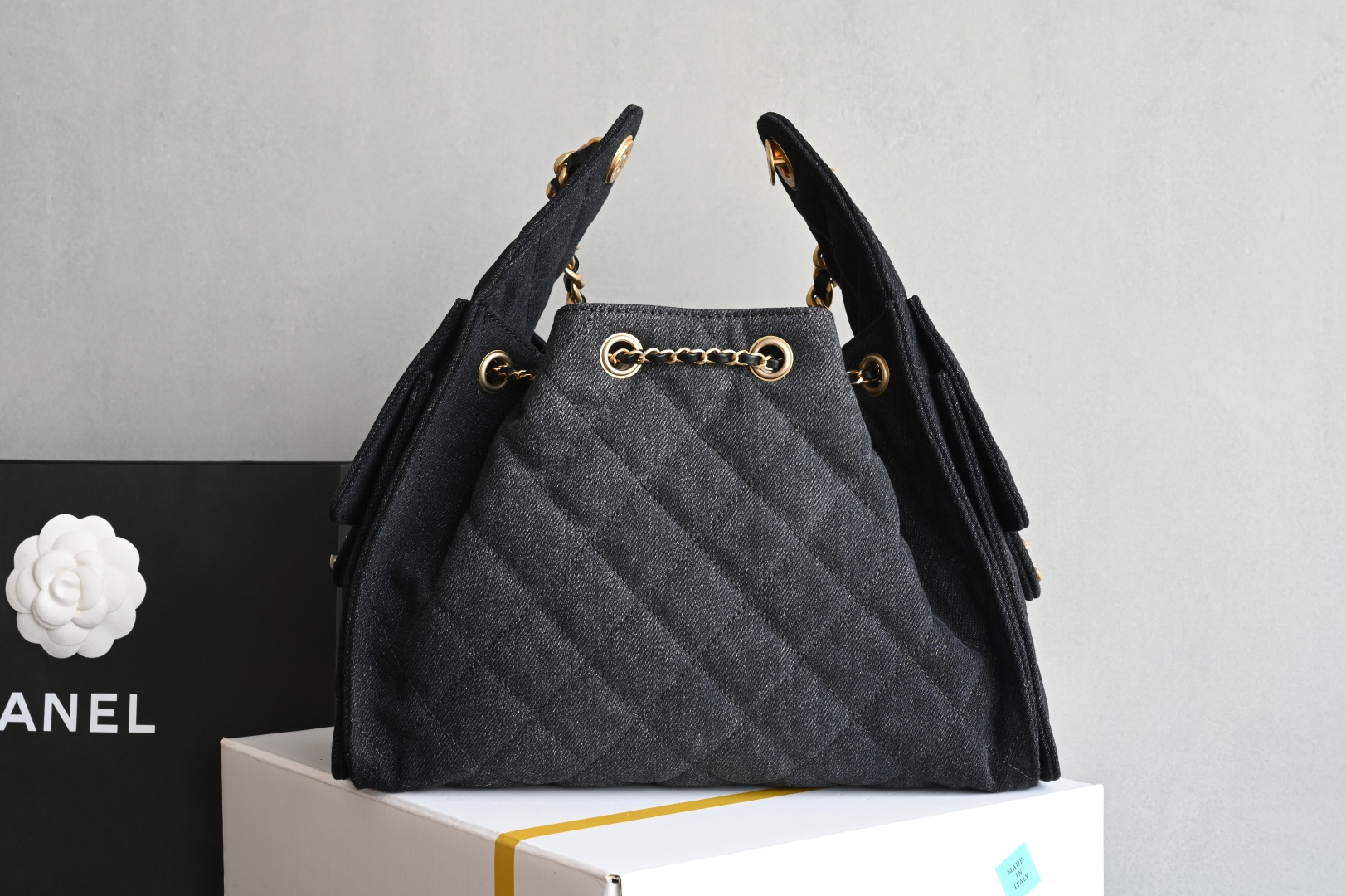 白金版▪️正品级 包装如图全新到货🆕𝗖𝗵𝗮𝗻𝗲𝟭 𝟮𝟱𝗕𝗮𝗴嬉皮𝗁𝗈𝖻𝗈小号 黑牛仔专柜售价𝟦𝟥𝟢𝟢𝟢𝗋