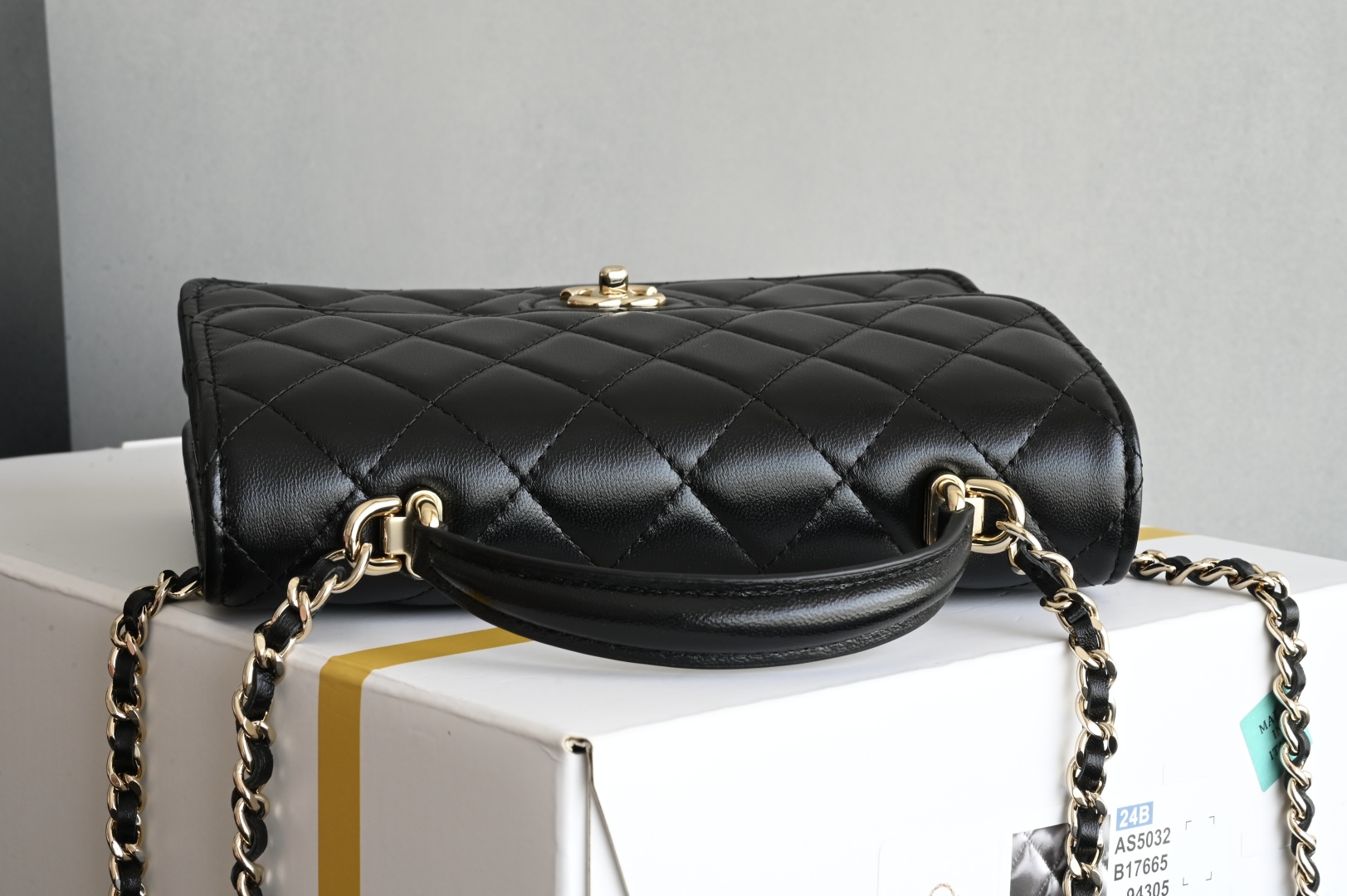 Chanel 125P Mini Backpack with Chain, Black Lambskin Leather, 18 x 14 x 3 cm 6 cmp i1744611759862 9689 0 4