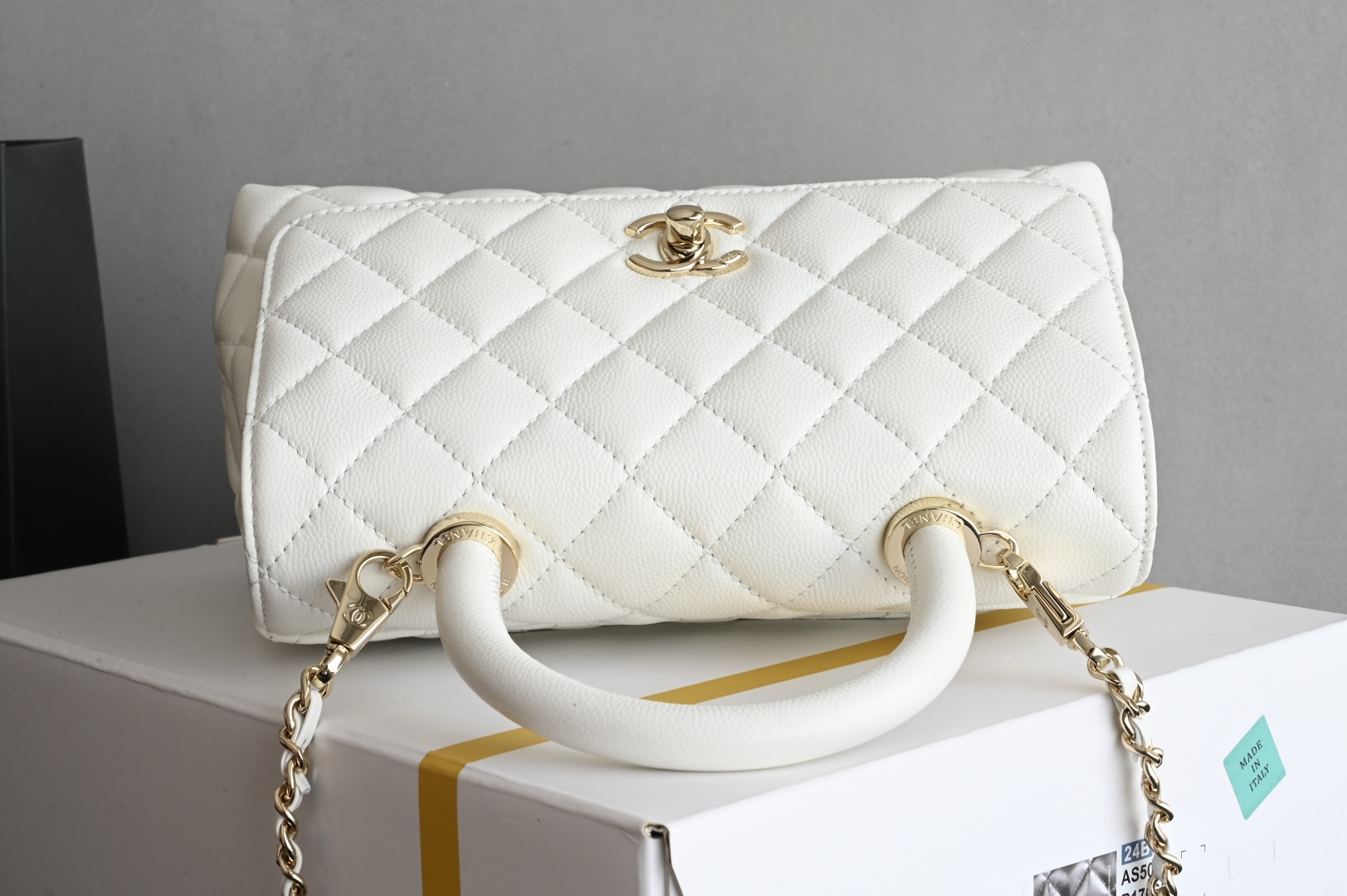 Chanel Coco Handle White Small Size Bag with Quilted Design and Golden Hardware 6 cmp i1744611968959 7577 0 4