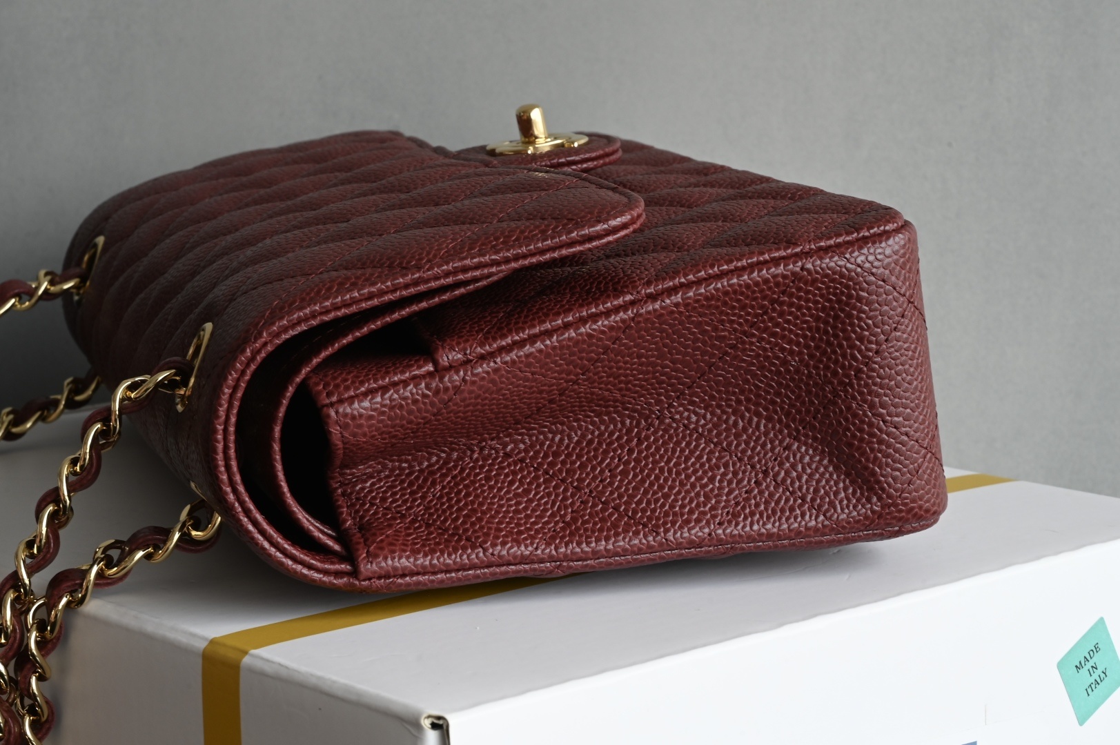 白金版▪️正品级 包装如图全新发售‼️𝟐𝟎𝟐𝟓最新版𝙲𝙵系列专柜售价𝟞𝟚𝟡𝟝𝟘𝕣𝕞𝕓购入开发➠𝙲𝚕𝚊𝚜𝚜