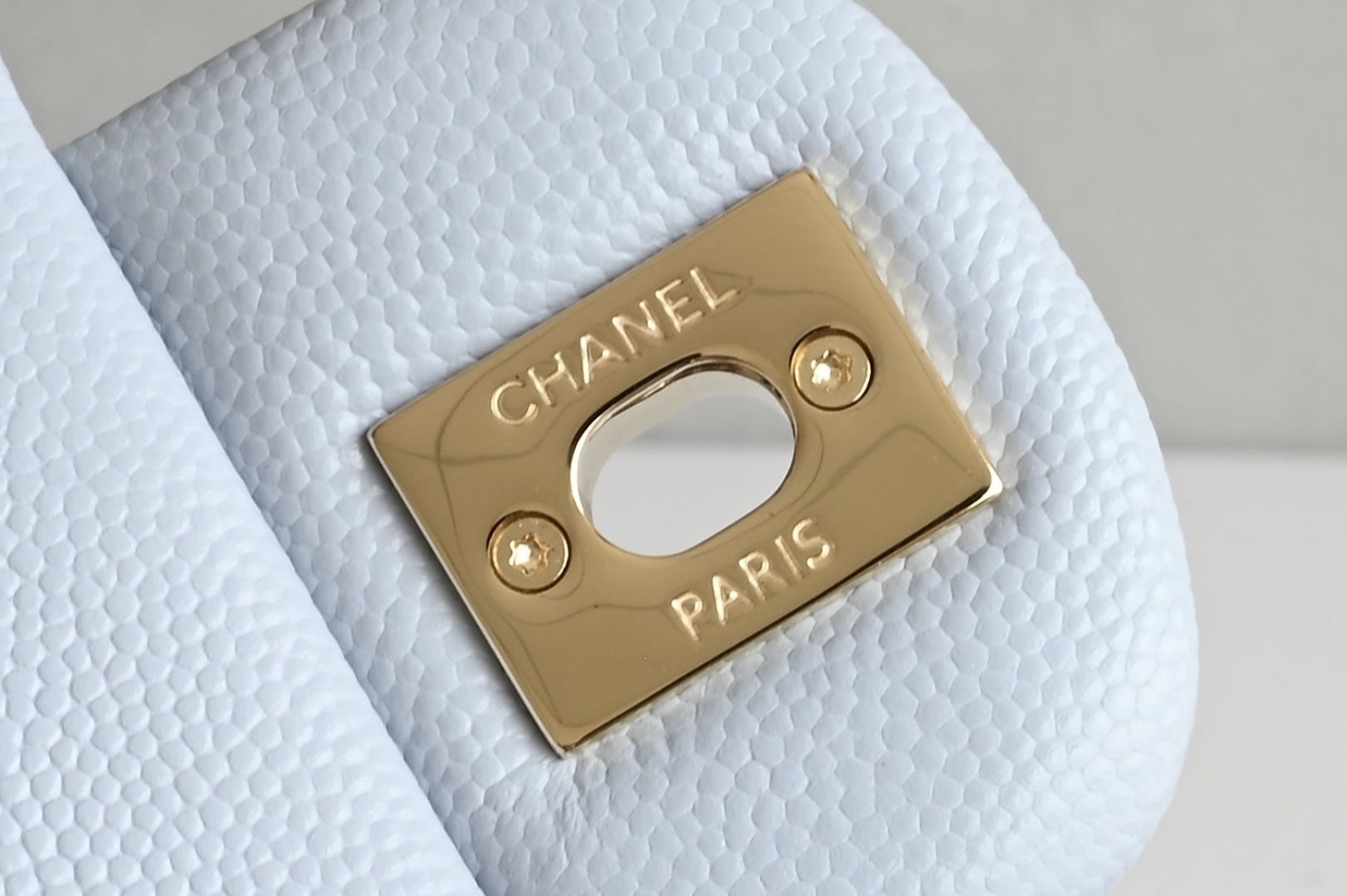 白金版▪️正品级 包装如图𝐂𝐡𝐚𝐧𝐞𝐥 𝐂𝐅 升级版 浅蓝全名Classic Fla0 尺寸: 15.5