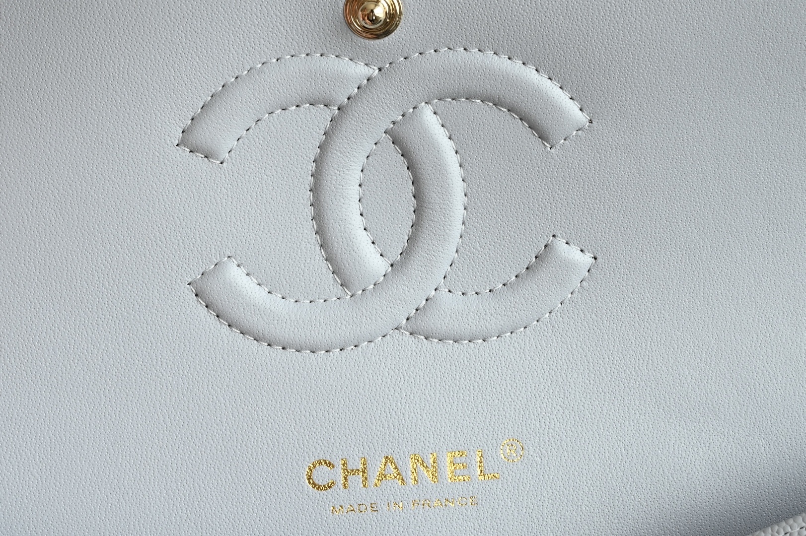 白金版▪️正品级 包装如图𝐂𝐡𝐚𝐧𝐞𝐥 𝐂𝐅 升级版 浅蓝全名Classic Fla0 尺寸: 15.5