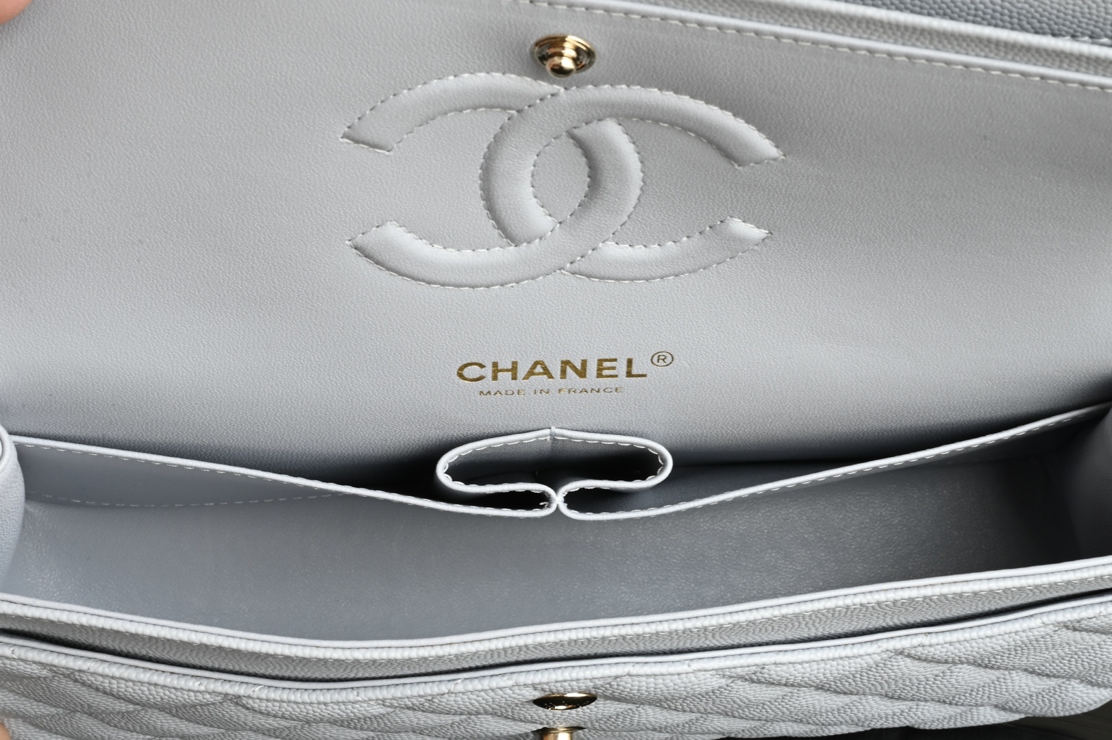 白金版▪️正品级 包装如图𝐂𝐡𝐚𝐧𝐞𝐥 𝐂𝐅 升级版 浅蓝全名Classic Fla0 尺寸: 15.5