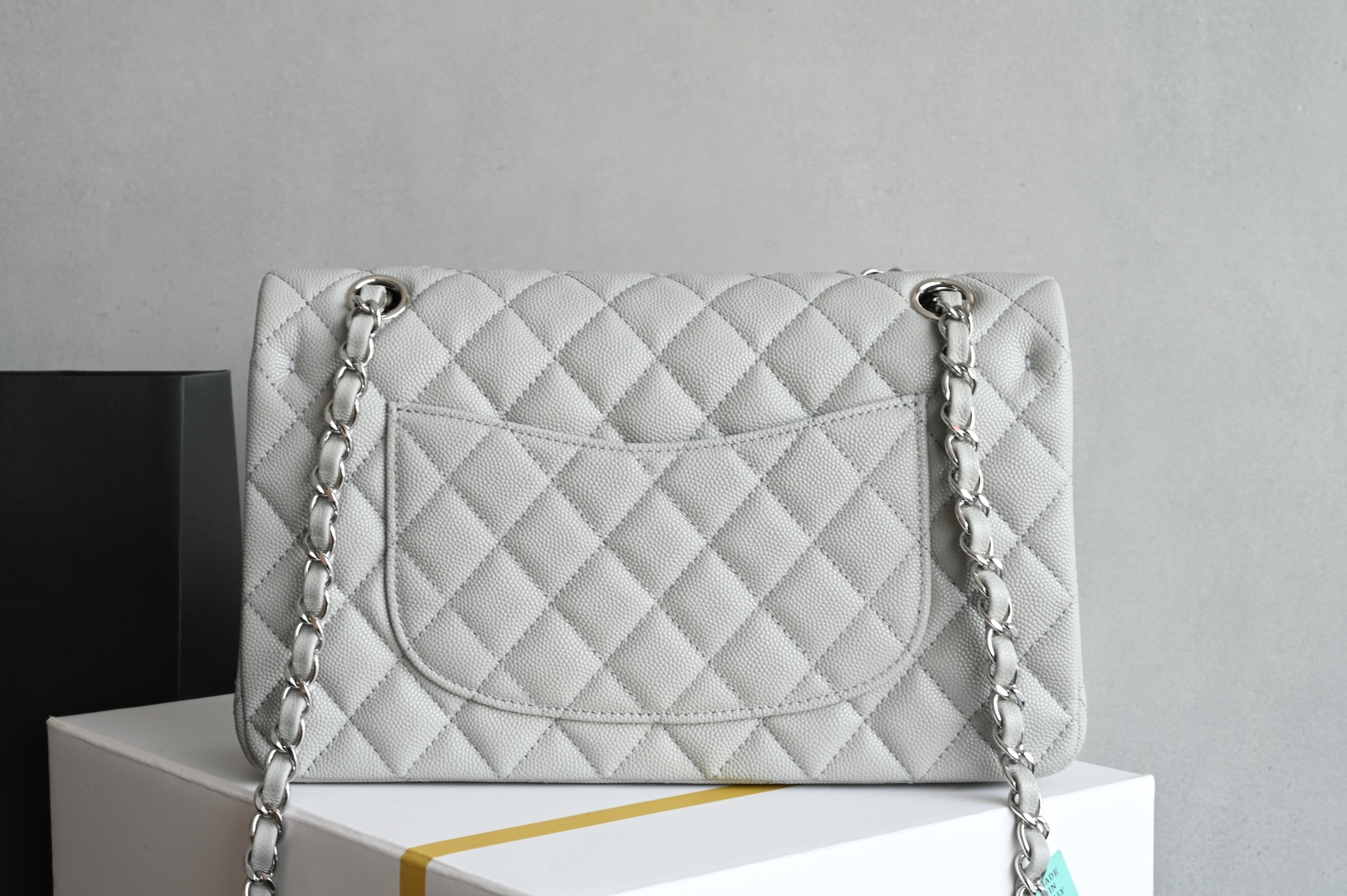 白金版▪️正品级 包装如图𝐂𝐡𝐚𝐧𝐞𝐥 𝐂𝐅 升级版 浅灰银全名Classic Fla0 尺寸: 15.