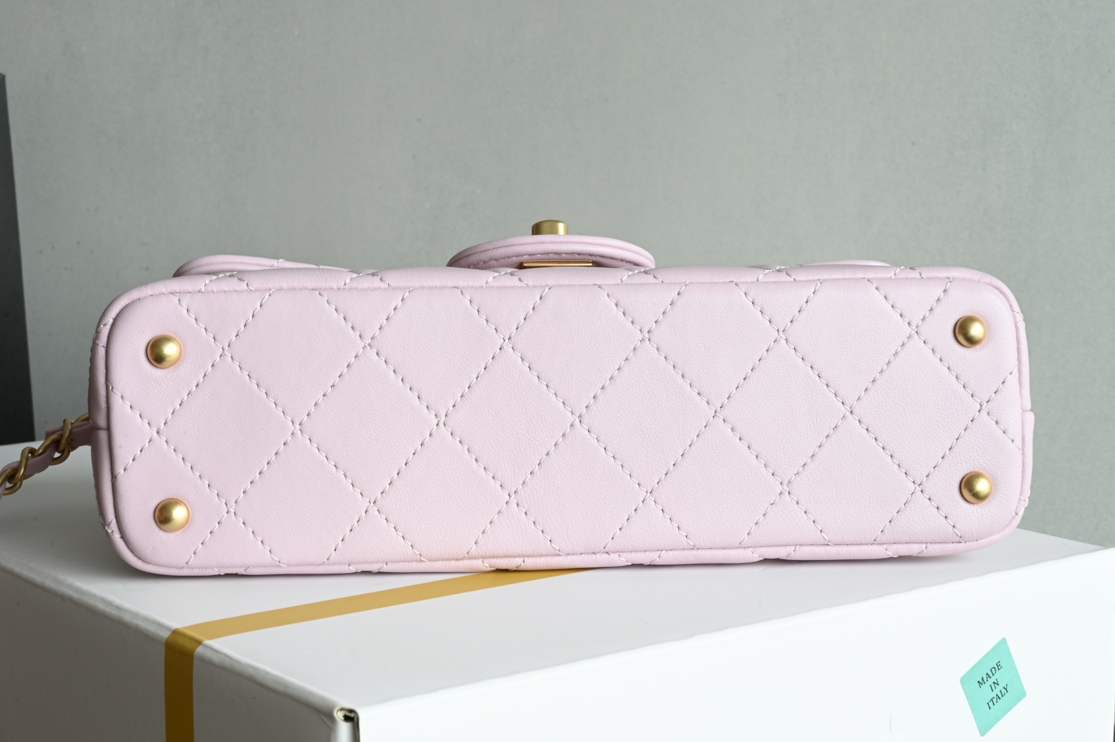 白金版▪️正品级 包装如图全新到货🆕𝐂𝐡𝐚𝐧𝐞𝟏 𝟐𝟓𝐏 手柄Kelly 横版小号专柜售价𝟦𝟨𝟫𝟢𝟢𝗋𝗆