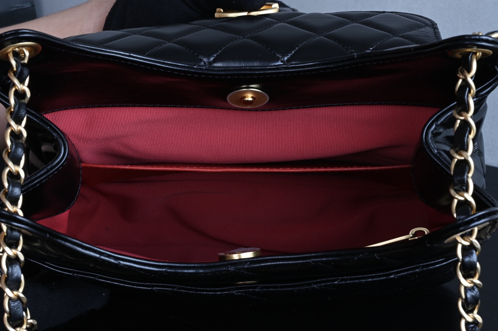 白金版▪️正品级 包装如图全新发售🆕𝒄𝒉𝒂𝒏𝒆𝒍 𝟐𝟓𝐬 全新版本天猫精灵 𝒉𝒐𝒃𝒐流浪包 中号黑色 𝟸