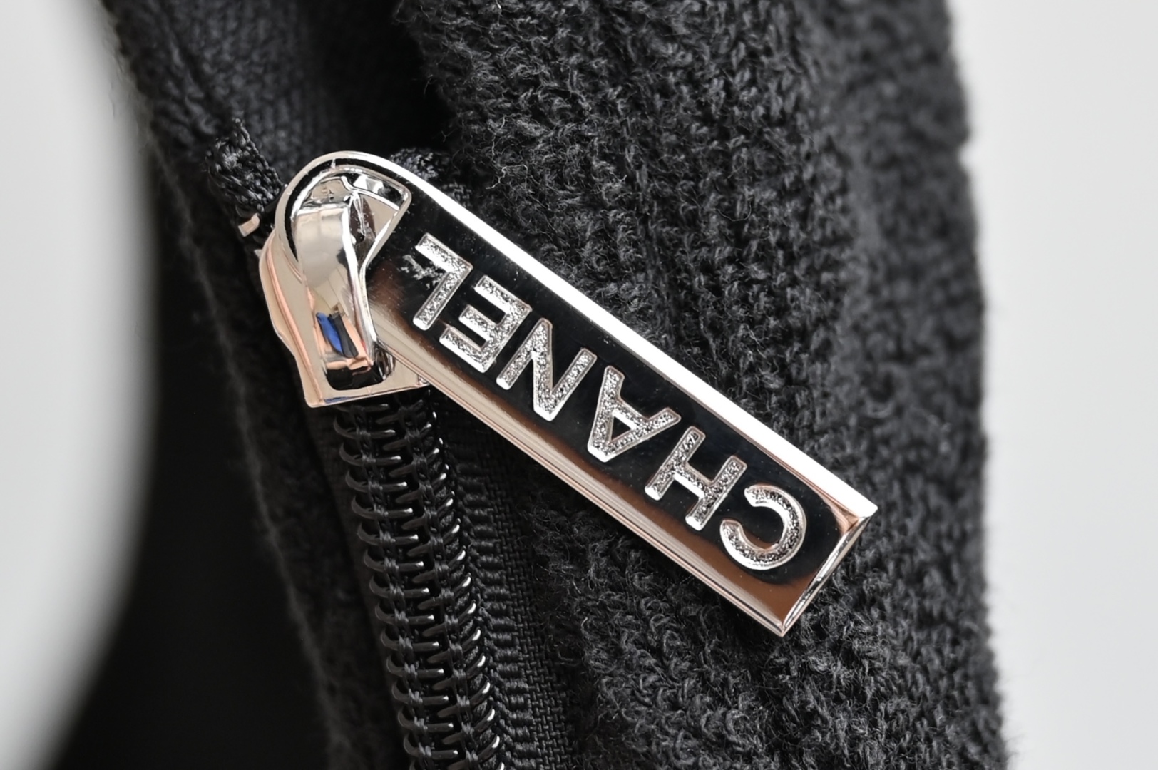 白金版▪️正品级 包装如图𝐂𝐡𝐚𝐧𝐞𝐥 𝟐𝟓𝐌 𝐂𝐨𝐜𝐨 𝐁𝐞𝐚𝐜𝐡 沙滩包专柜售价𝟤𝟢𝟢𝟢𝟢➕𝗋𝗆𝖻购