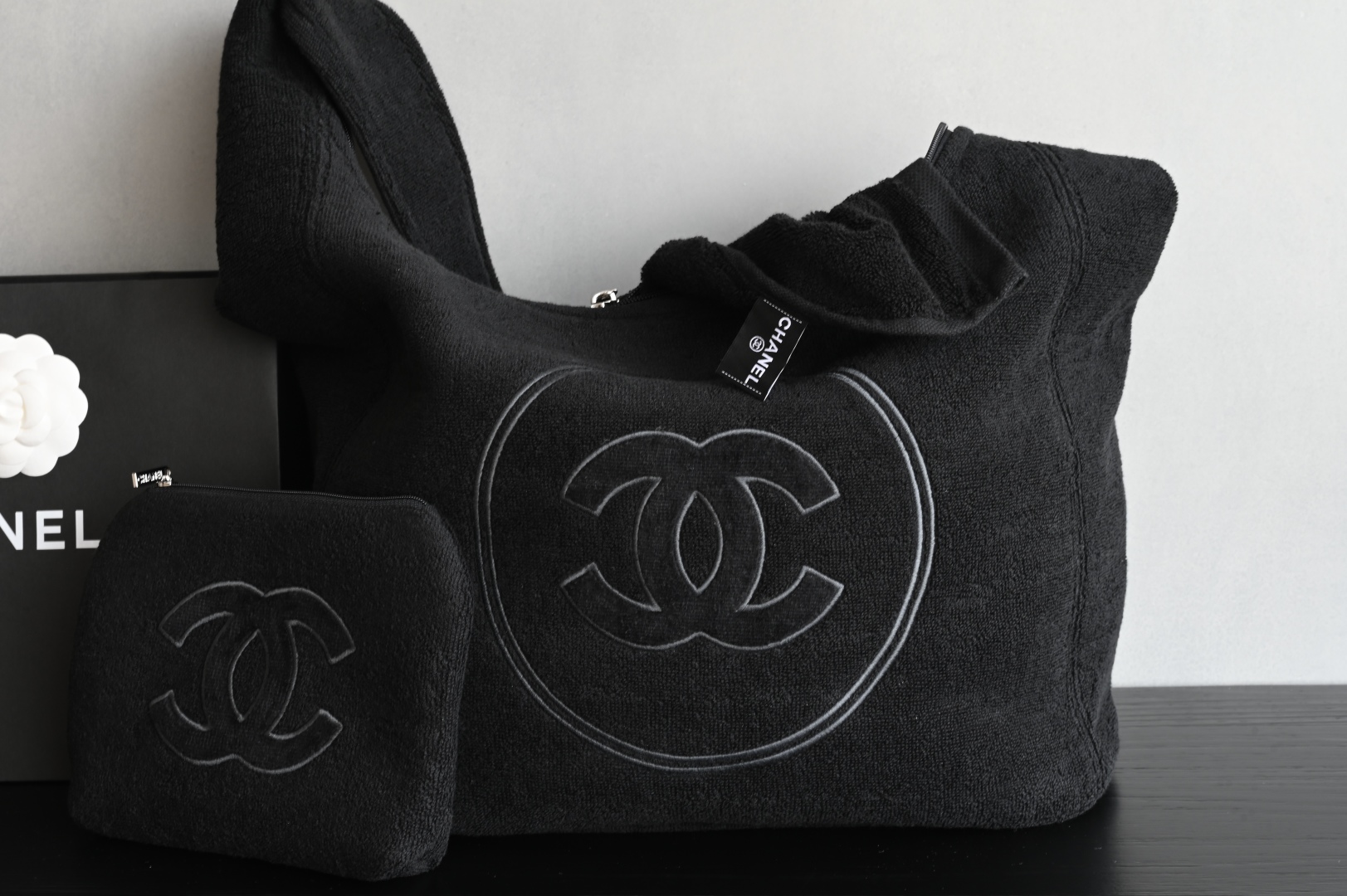 白金版▪️正品级 包装如图𝐂𝐡𝐚𝐧𝐞𝐥 𝟐𝟓𝐌 𝐂𝐨𝐜𝐨 𝐁𝐞𝐚𝐜𝐡 沙滩包专柜售价𝟤𝟢𝟢𝟢𝟢➕𝗋𝗆𝖻购