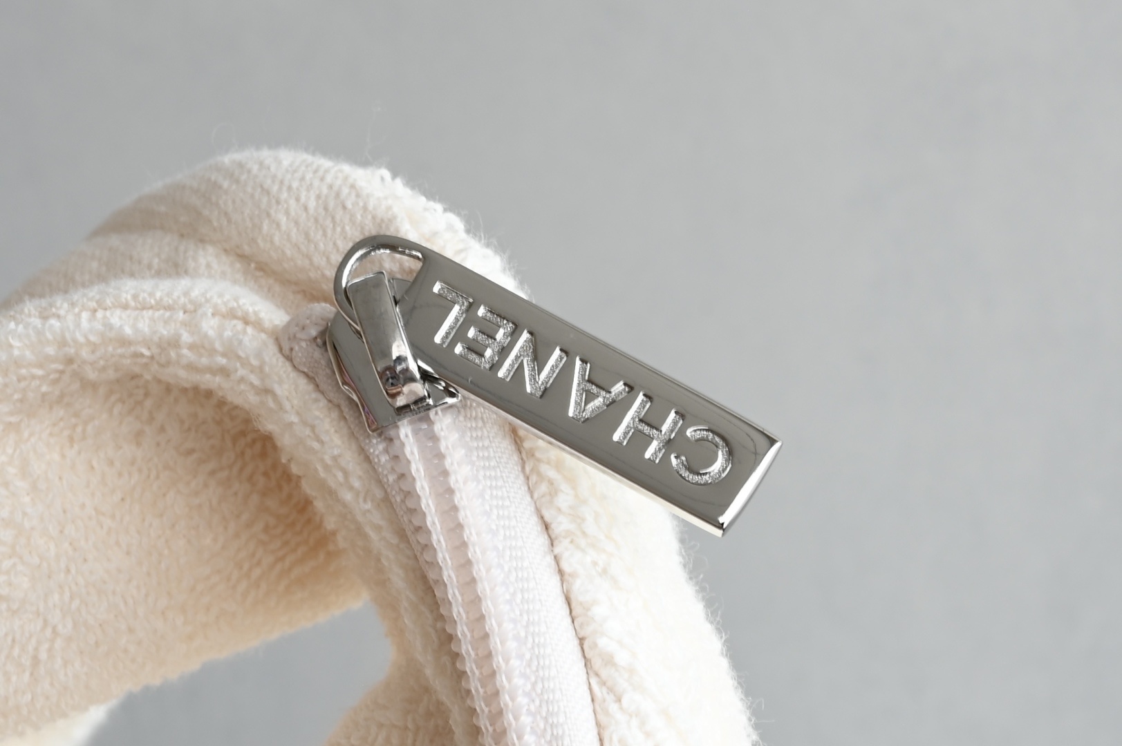 白金版▪️正品级 包装如图𝐂𝐡𝐚𝐧𝐞𝐥 𝟐𝟓𝐌 𝐂𝐨𝐜𝐨 𝐁𝐞𝐚𝐜𝐡 沙滩包专柜售价𝟤𝟢𝟢𝟢𝟢➕𝗋𝗆𝖻购