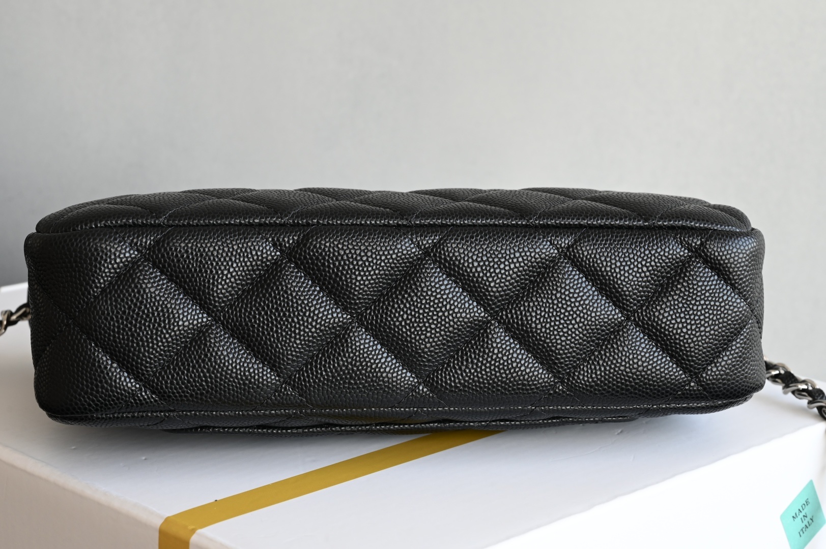 白金版▪️正品级 包装如图全新到货🆒𝟮𝟱𝐁 星星麻将包✨专柜售价𝟤𝟪𝟧𝟢𝟢𝗋𝗆𝖻购入开发~麻将包的风味简