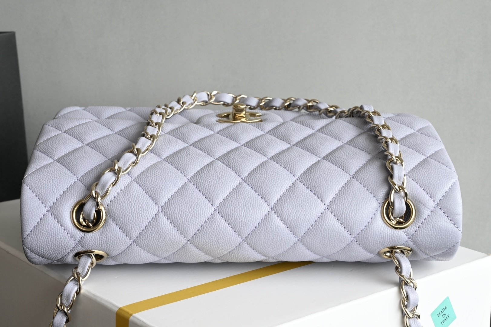 白金版▪️正品级 包装如图𝐂𝐡𝐚𝐧𝐞𝐥 𝐂𝐅 升级版 浅紫色全名Classic Fla0 尺寸: 15.