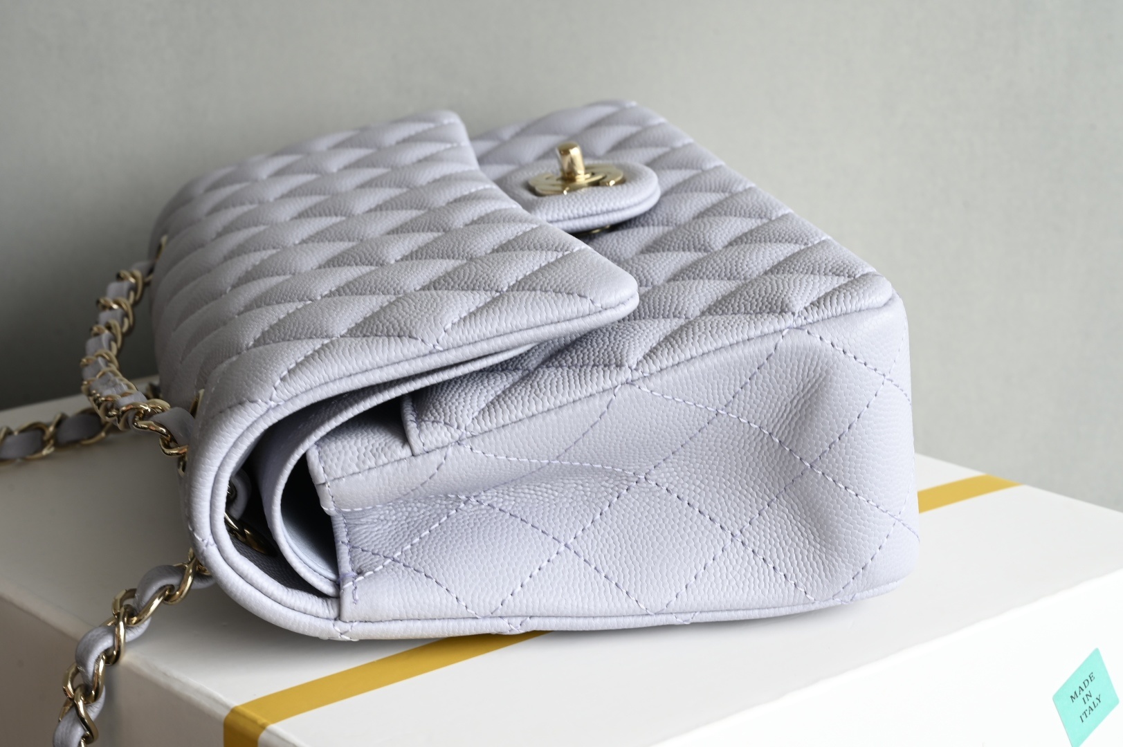 白金版▪️正品级 包装如图𝐂𝐡𝐚𝐧𝐞𝐥 𝐂𝐅 升级版 浅紫色全名Classic Fla0 尺寸: 15.