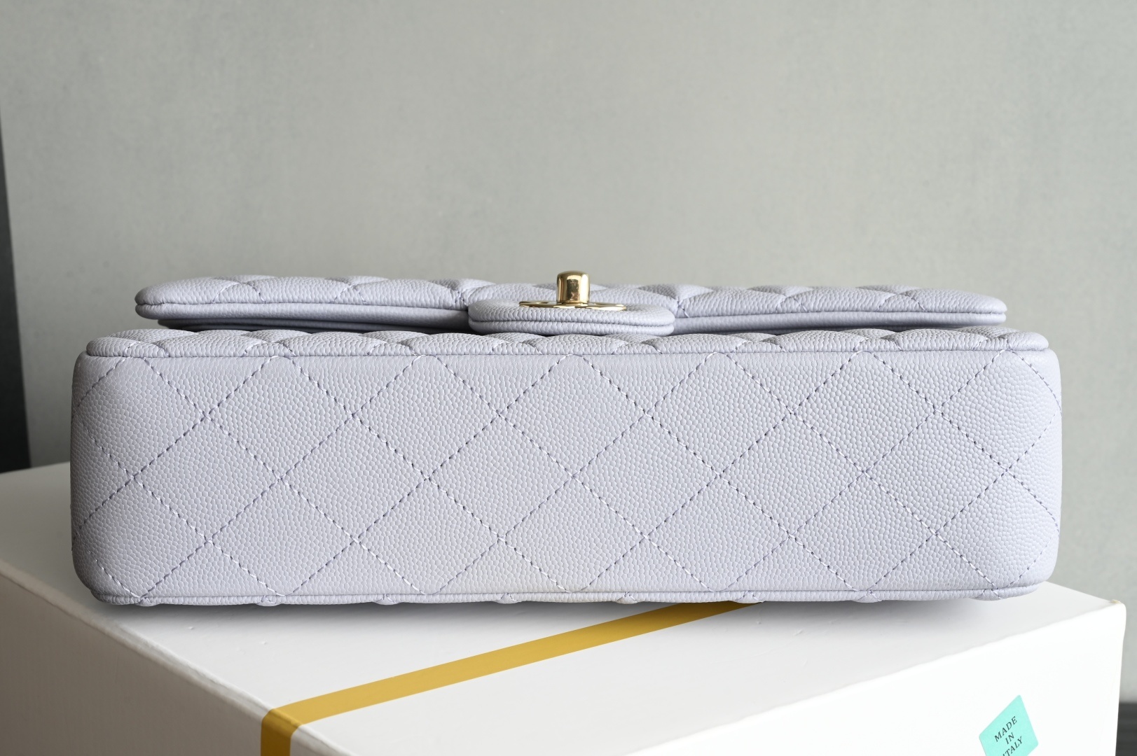 白金版▪️正品级 包装如图𝐂𝐡𝐚𝐧𝐞𝐥 𝐂𝐅 升级版 浅紫色全名Classic Fla0 尺寸: 15.