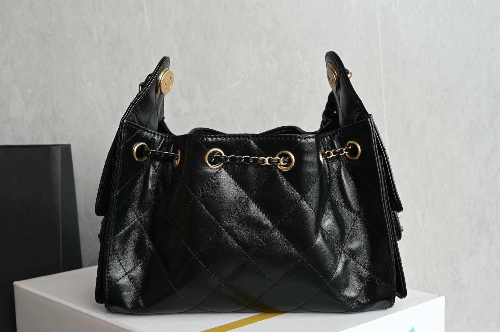 白金版▪️正品级 包装如图全新到货🆕𝗖𝗛𝗔𝗡𝗘 𝟮𝟲𝗖𝟤𝟧𝖡𝖺𝗀鸳鸯链黑色𝗺𝗶𝗻𝗶专柜售价𝟦𝟫𝟤𝟢𝟢𝗋𝗆