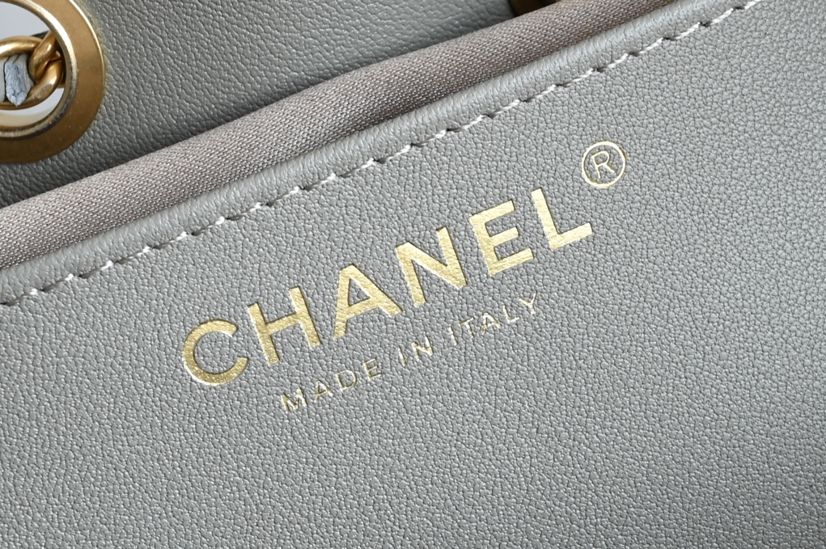 白金版▪️正品级 包装如图全新到货🆕𝗖𝗵𝗮𝗻𝗲𝟭 𝟮𝟱𝗕𝗮𝗴 𝗺𝗶𝗻𝗶𝟮𝟲𝗰 麂皮嬉皮𝗁𝗈𝖻𝗈 𝗆𝗂𝗇𝗂