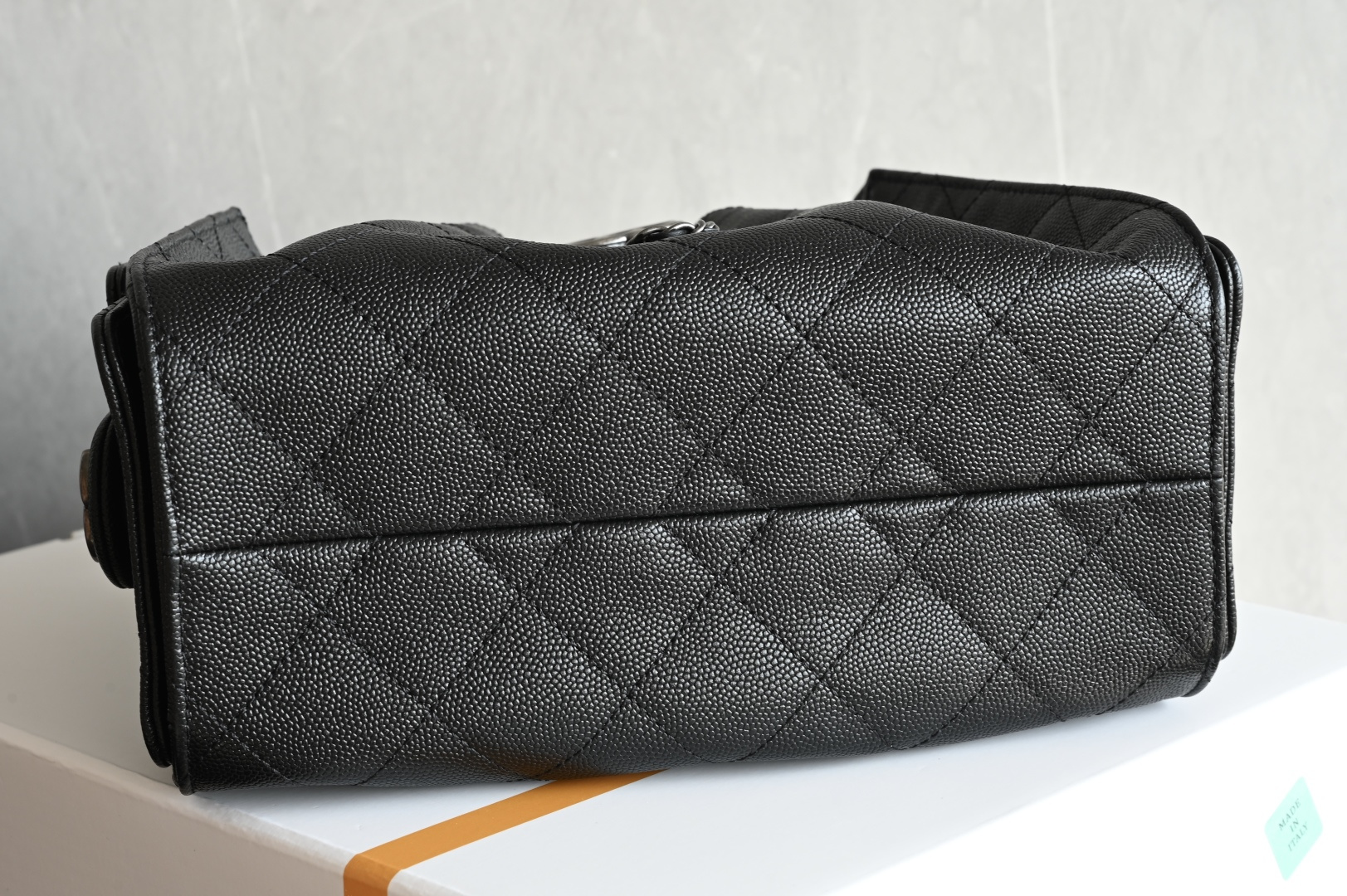 白金版▪️正品级 包装如图全新到货🆕𝗖𝗵𝗮𝗻𝗲𝟭 𝟮𝟱𝗕𝗮𝗴 𝗺𝗶𝗻𝗶𝟮𝟲𝗰 嬉皮𝗁𝗈𝖻𝗈 𝗆𝗂𝗇𝗂 黑