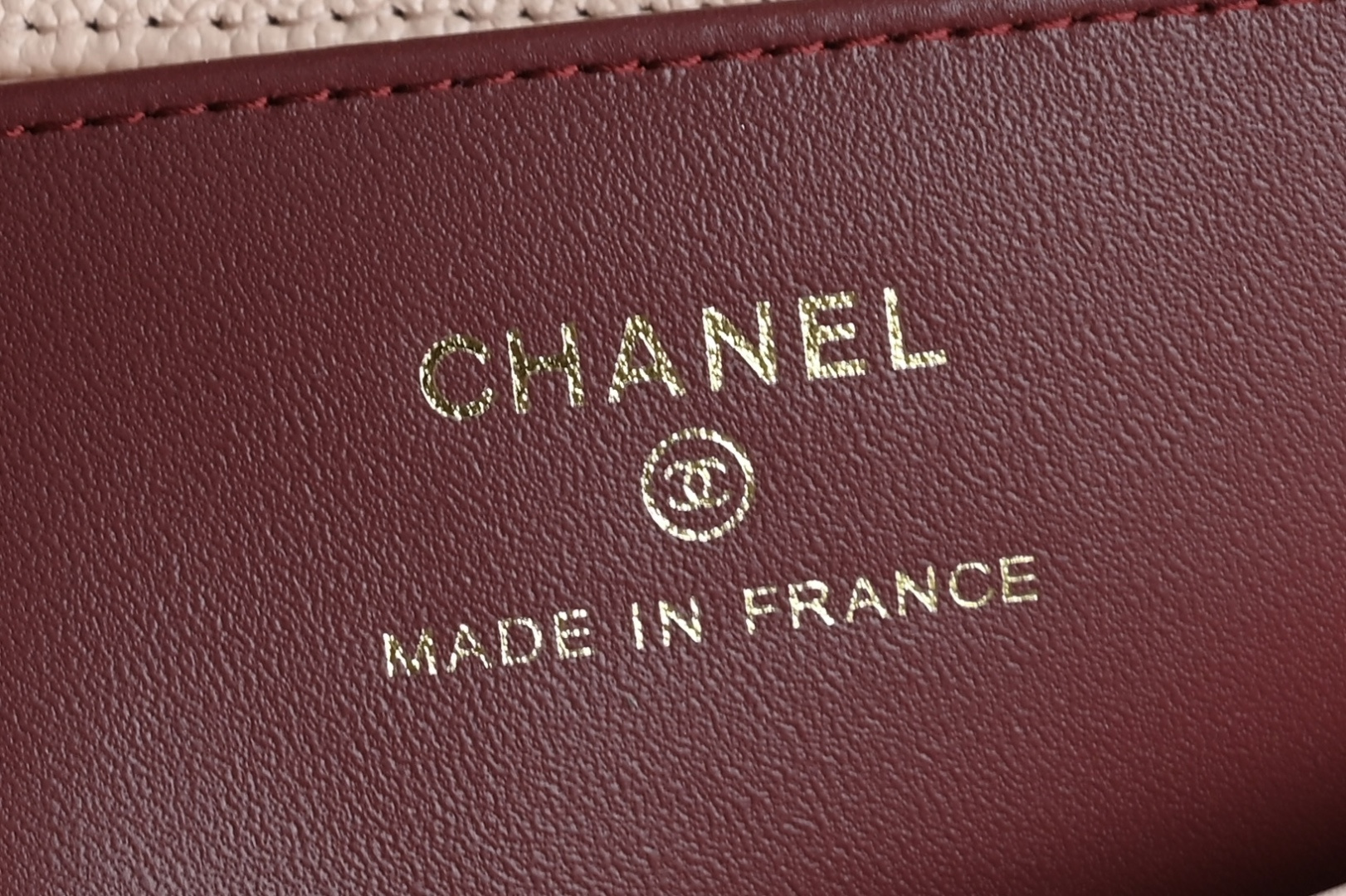 白金版▪️正品级 包装如图全新到货🆕𝗖𝗛𝗔𝗡𝗘* 𝟮𝟲𝗣系列𝟮𝟲𝗣 𝙋𝙧𝙚𝙥𝙥𝙮 𝙘𝙤𝙘𝙤 腋下包 粉色