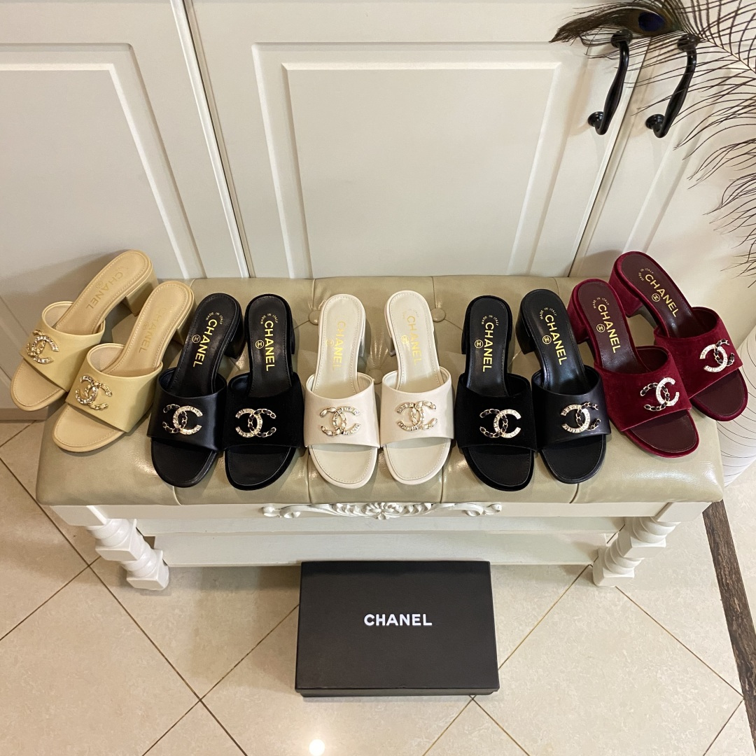 NO:169256,Rubber sole, leather outsole 210, Chanel Chanel new high heel slippers, silk velvet/leather surface, sheepskin, size 35-41 (size 42, 43 custom made without return or exchange), slippers, chanel, chanel, slippers, sheepskin, real silk, Leather soles19860909橡胶底,真皮大底210,香奈儿Chanel新款高跟拖鞋,真丝绒面/皮面,羊皮里,35-41码(42,43码定做不退换),拖鞋,chanel,chanel,slippers,sheepskin,real silk,Leather soles,Women's Shoes