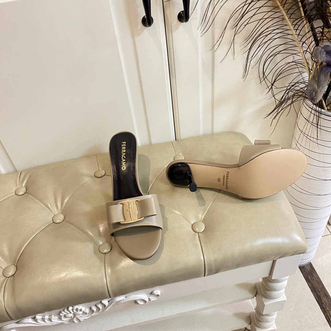“Ferragamo P504 New Heels: Rubber, Oxen, Sheep Skin, 7.5cm High, Sizes 35-41” - 图片 6