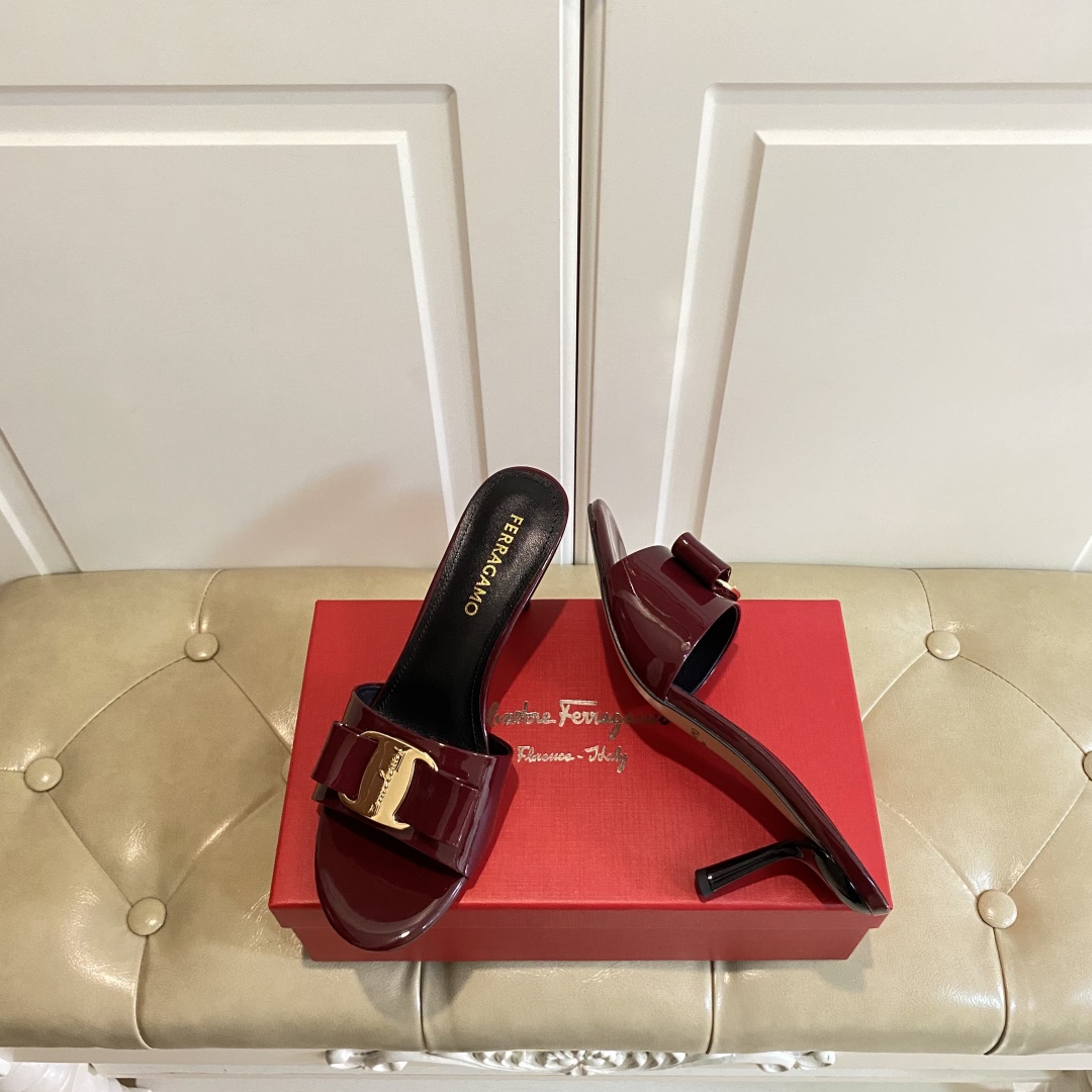 Ferragamo New Heels with Rubber Floor, Oxen and Sheep Skin, 7.5cm High - 图片 1