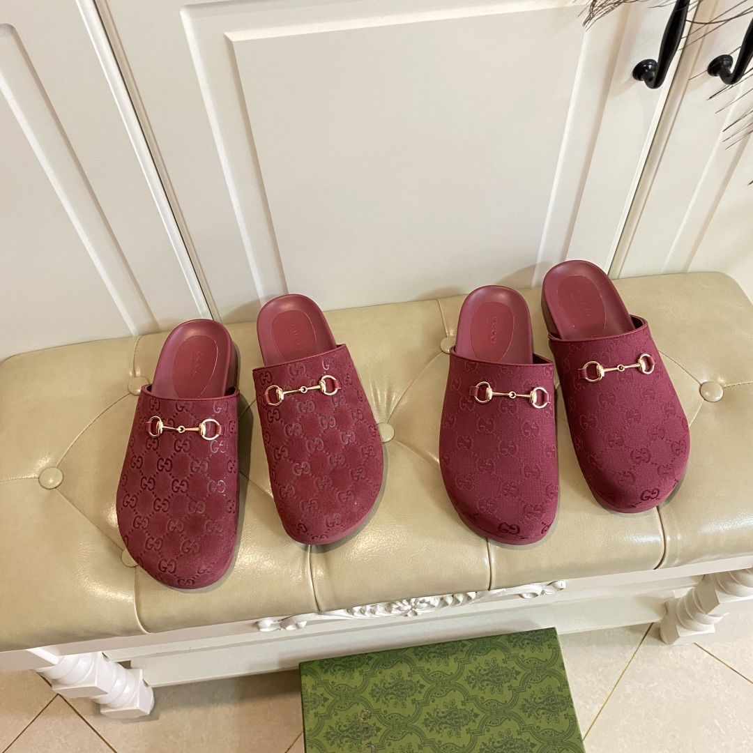 NO:169350,, Gucci couple slippers, jacquard cloth/beef reverse suede, sheepskin lining, rubber sole, women's size segment 36-42, men's size segment 39-45 (46, 47 sizes can be customized without return or exchange), please indicate the male and female size, semi-drag, gucci, slippers, sheepskin19860909,古奇Gucci情侣款拖鞋,提花布面/牛反绒面,羊皮里,橡胶底,女码段36-42,男码段39-45(46,47码可定做不退换),下单请注明男女码,半拖,gucci,slippers,sheepskin,Women's Shoes